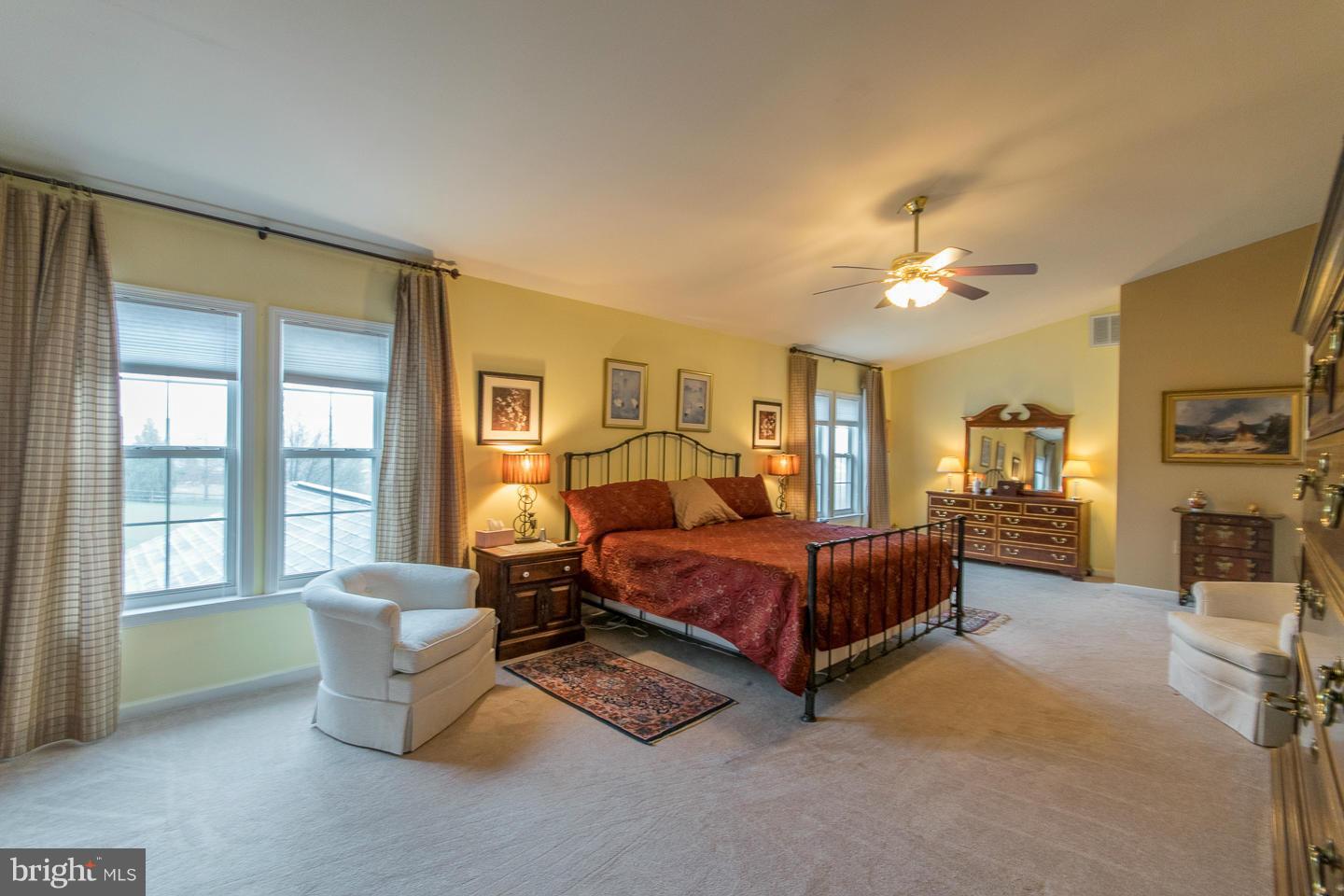 MEADOW BROOK - Residential