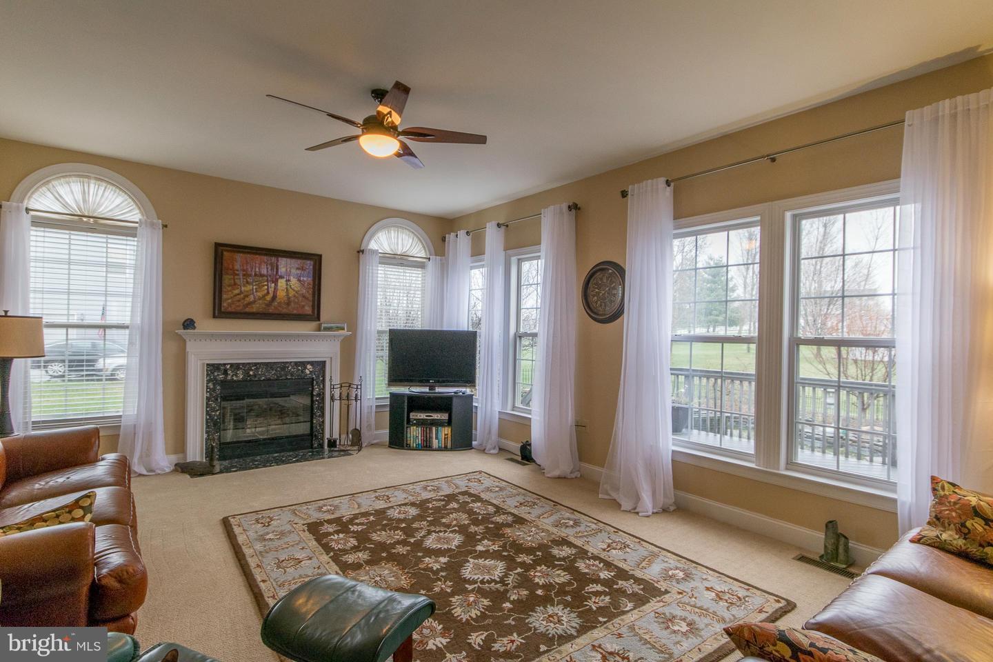 MEADOW BROOK - Residential