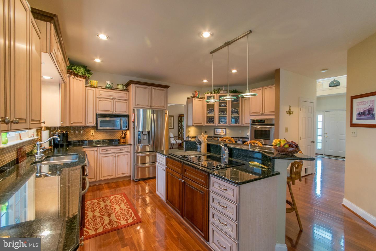 MEADOW BROOK - Residential