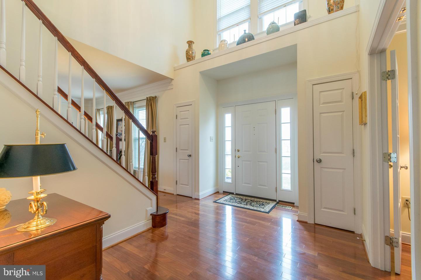 MEADOW BROOK - Residential