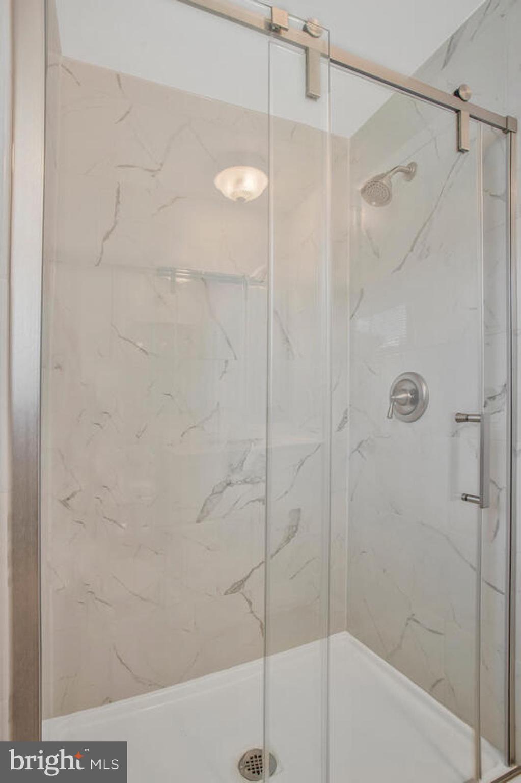 FOXHILL - Residential Lease