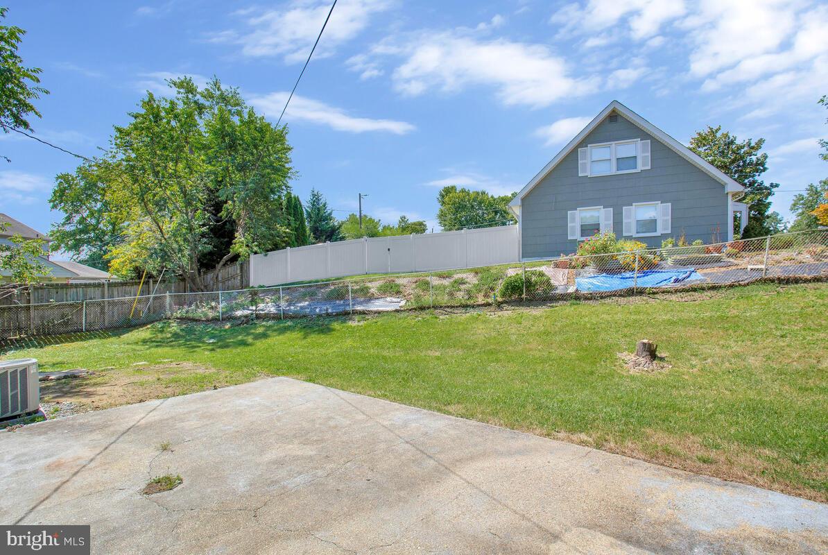 FOXHILL - Residential Lease