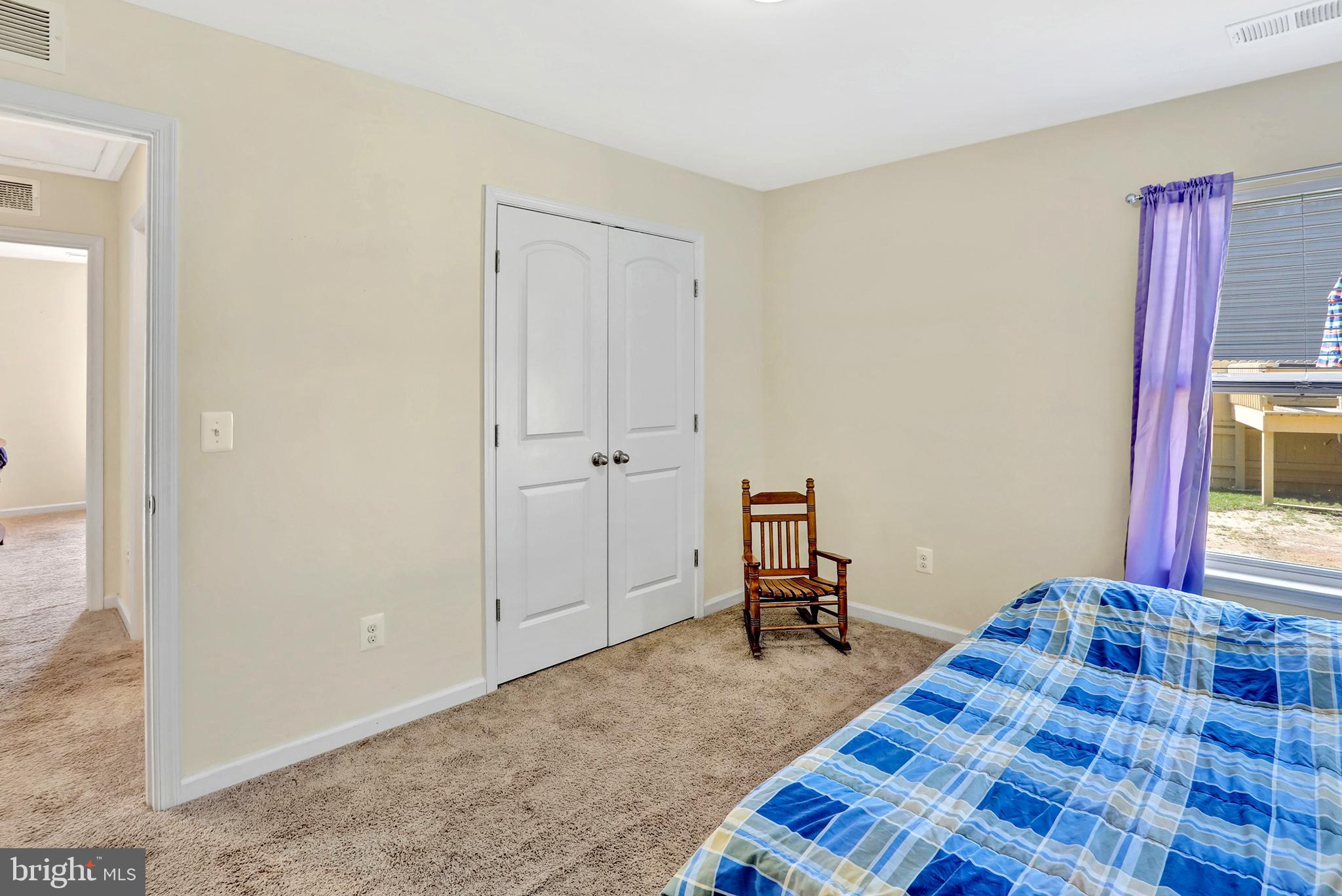 MCGINNIS POINT - Residential