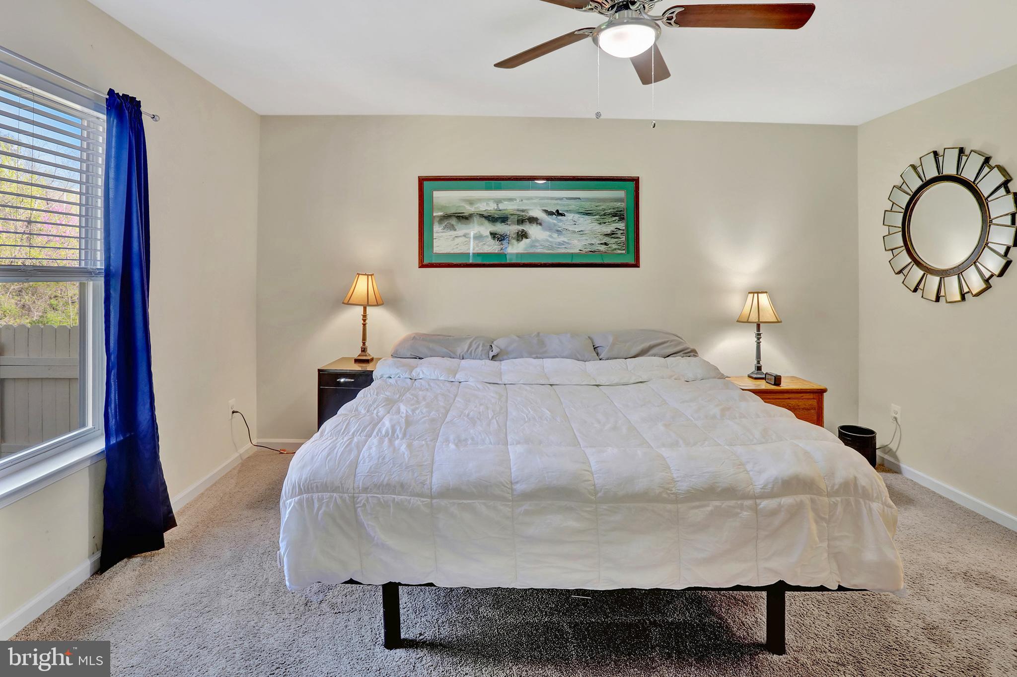 MCGINNIS POINT - Residential