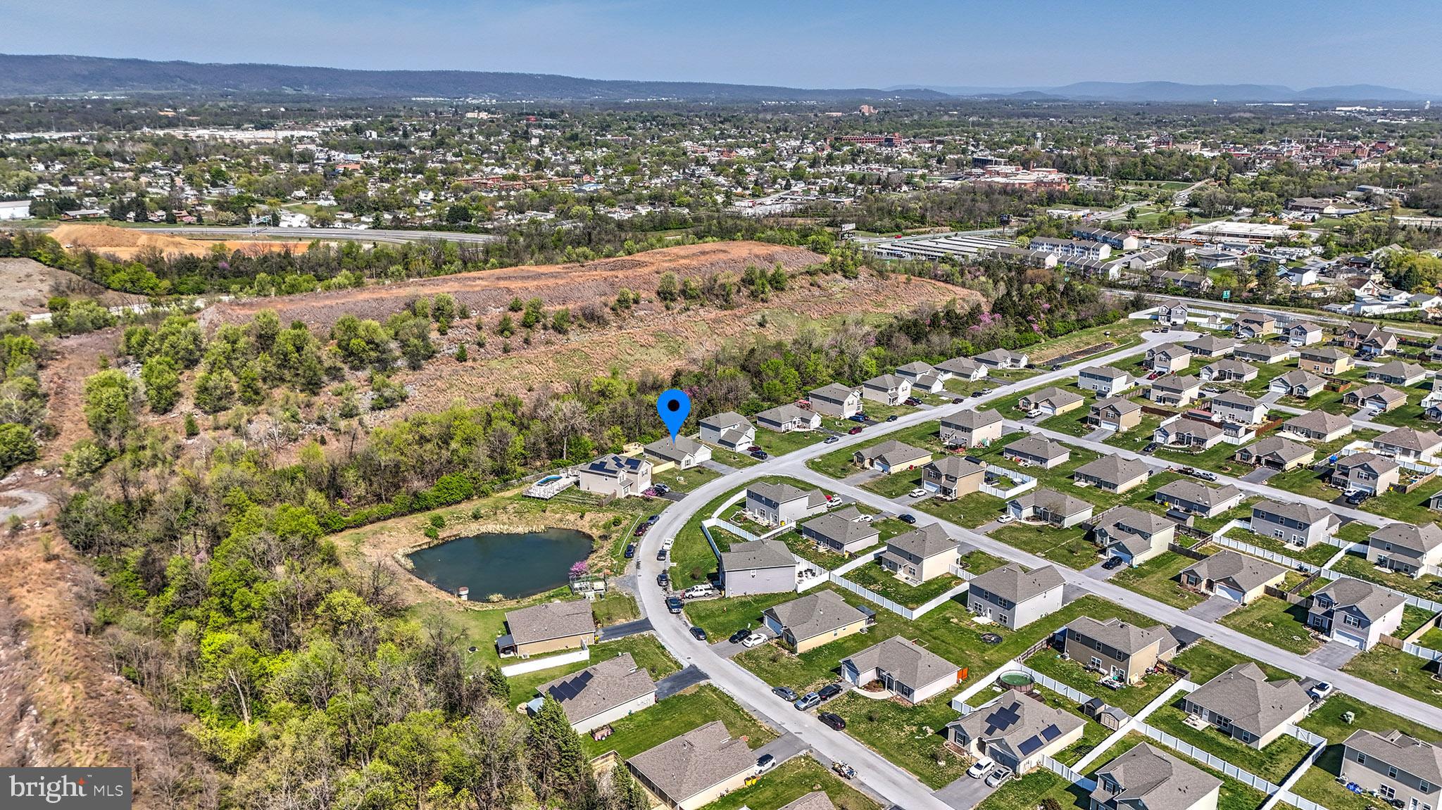 MCGINNIS POINT - Residential