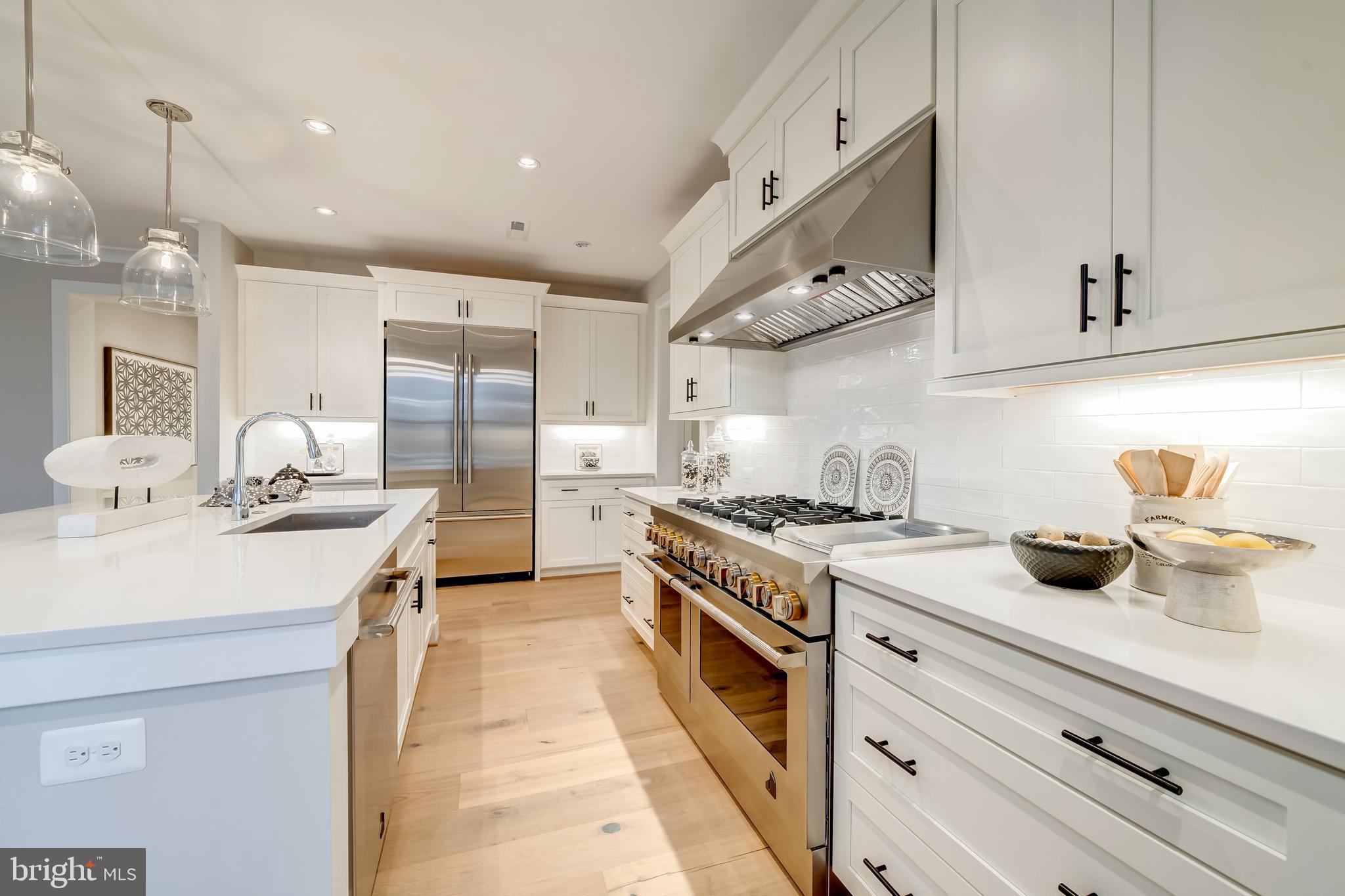 THE ENCLAVE AT AYLORS OVERLOOK - Residential