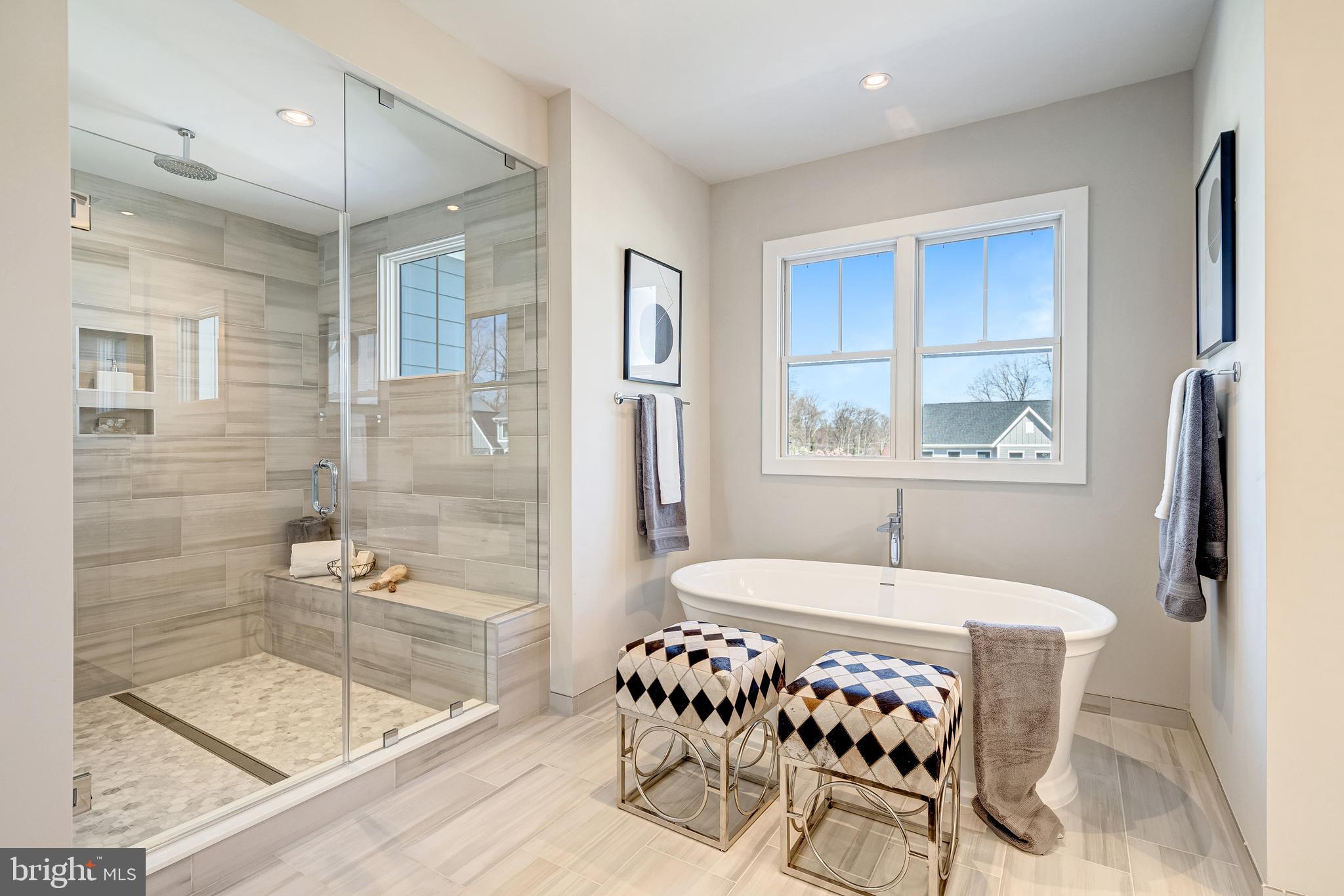 THE ENCLAVE AT AYLORS OVERLOOK - Residential