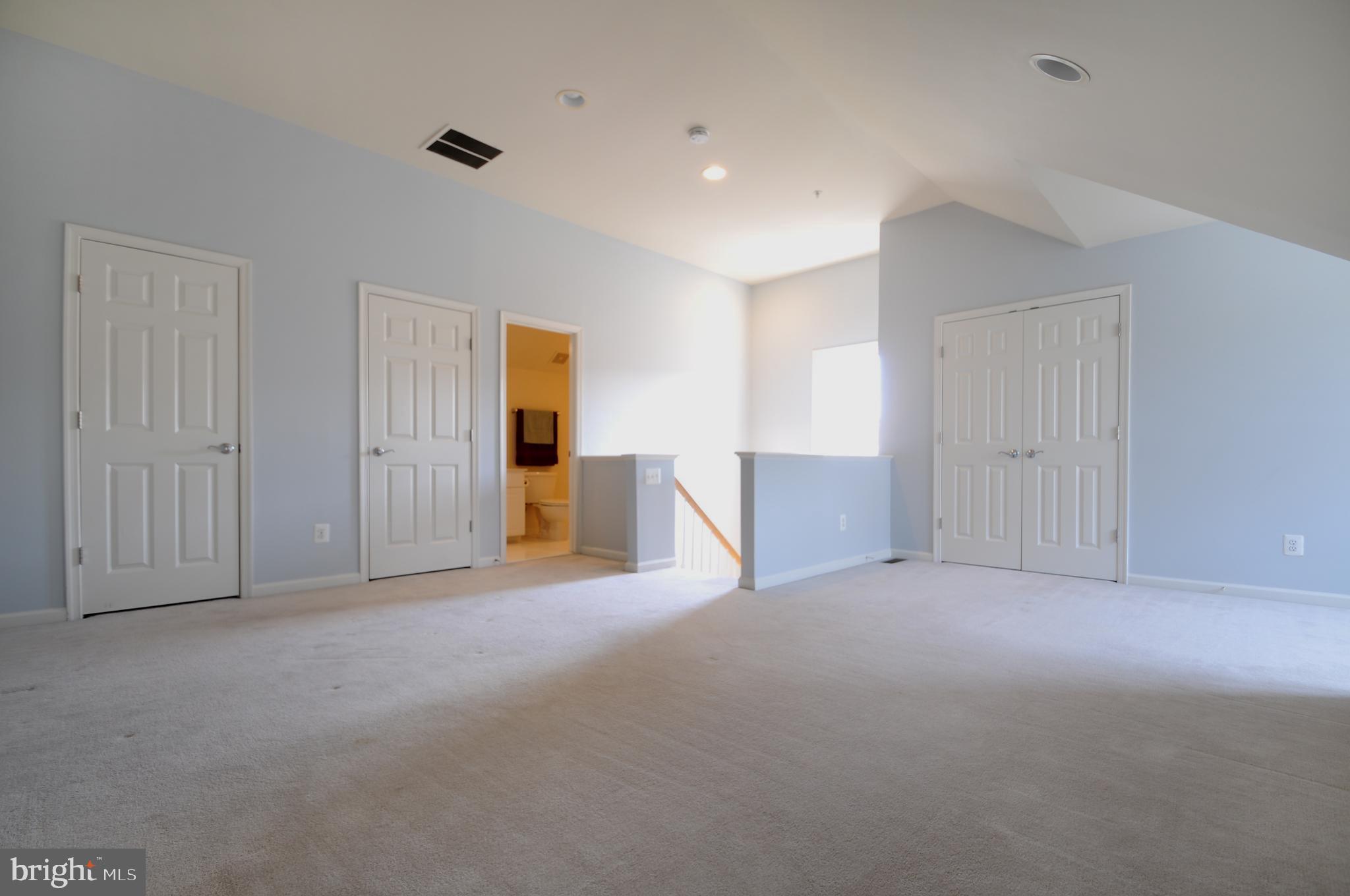 FALLSGROVE - Residential