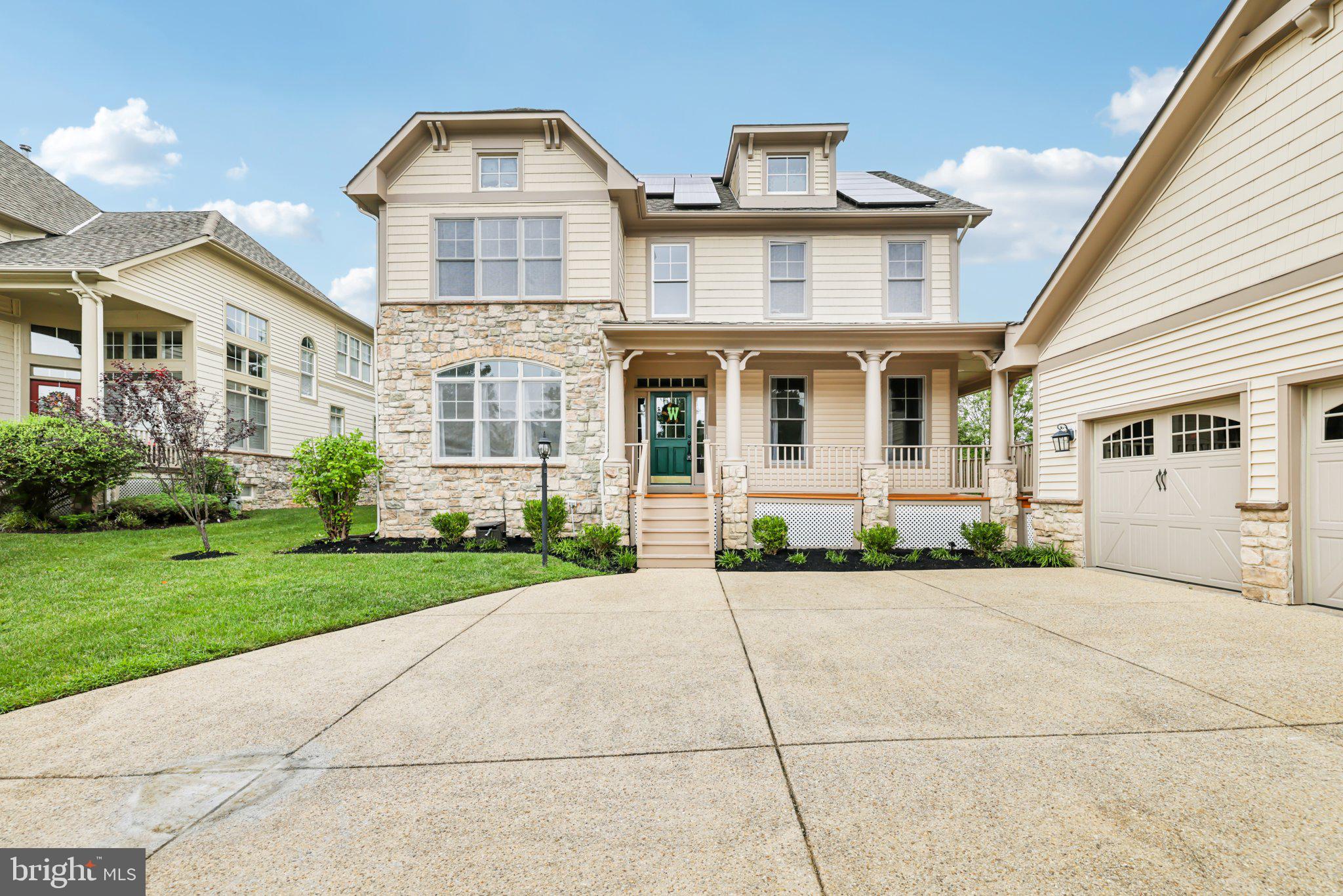 8612 SADDLEBACK PLACE