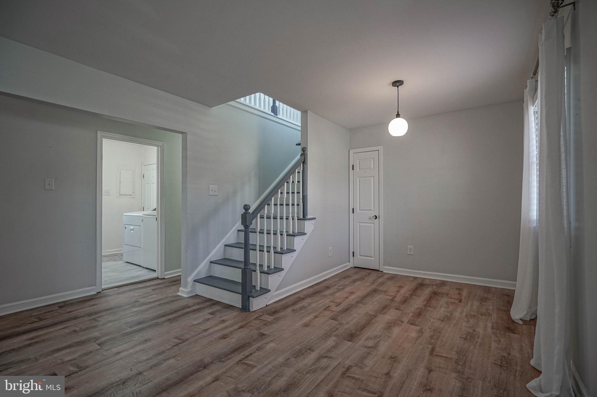 308 E COLLINGS DRIVE