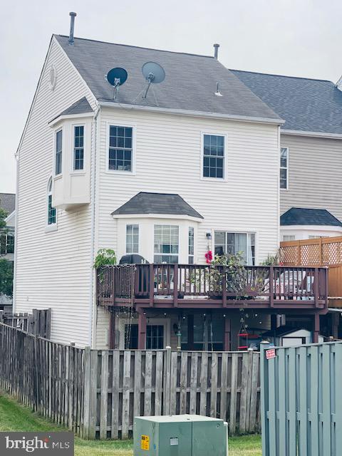 FAIR LAKES - Residential Lease