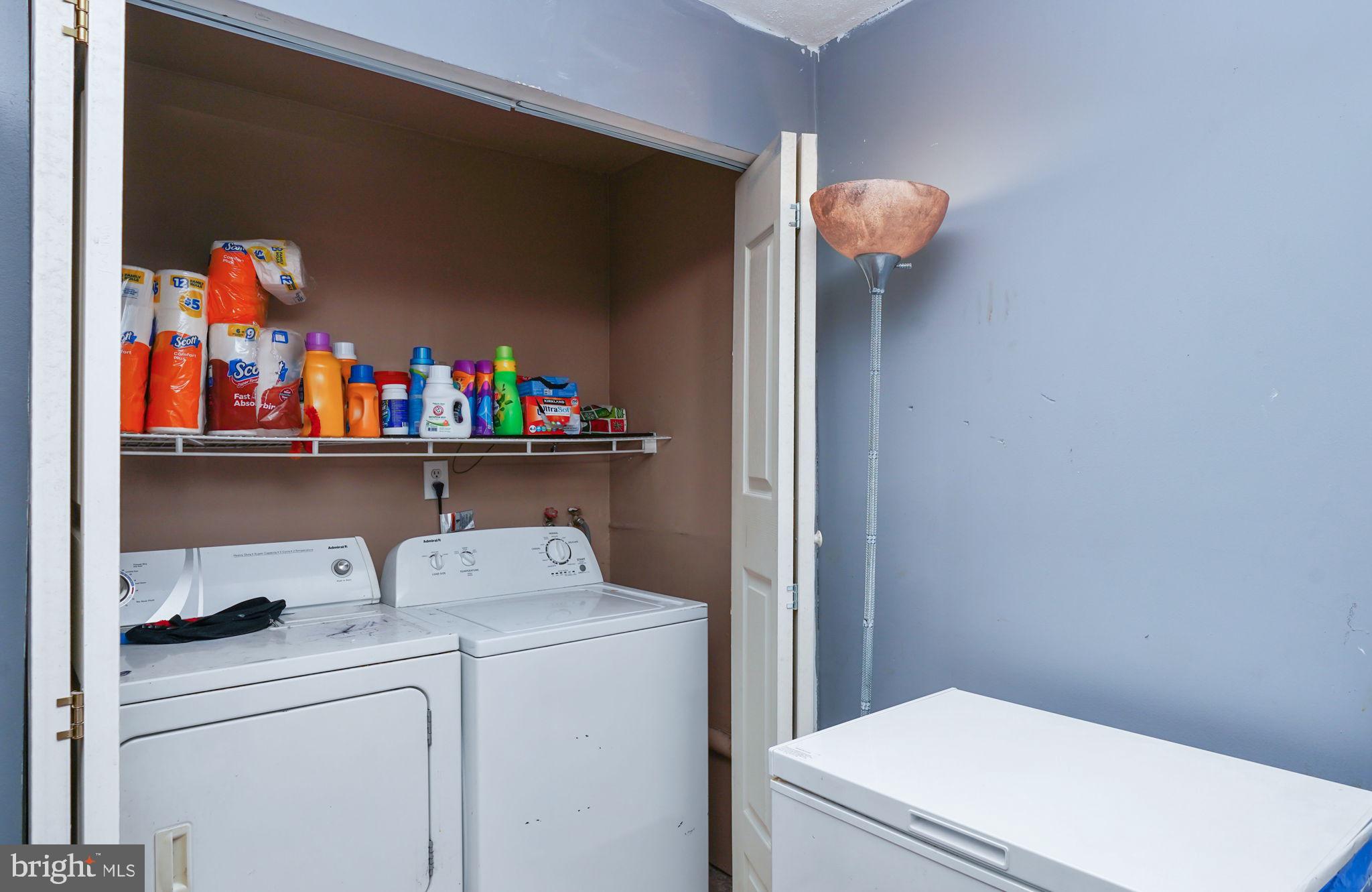 STAFFORD MEADOWS - Residential