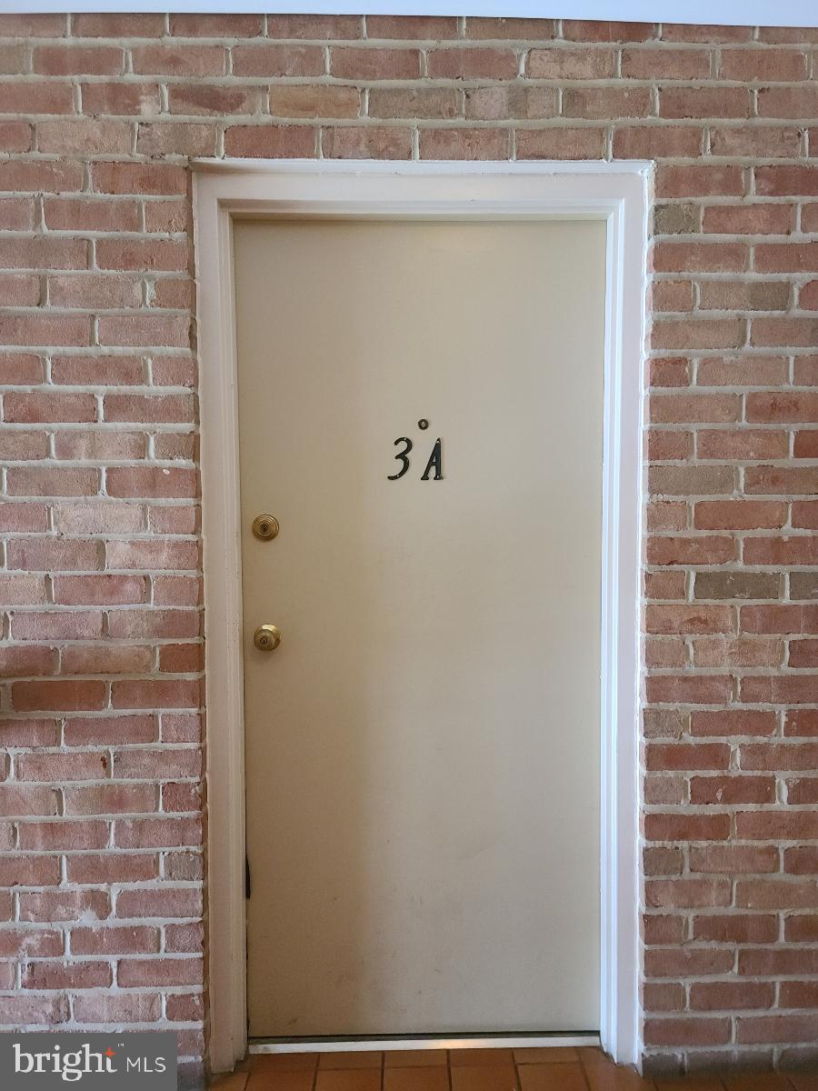 CASTLE HARBOUR CONDO - Residential