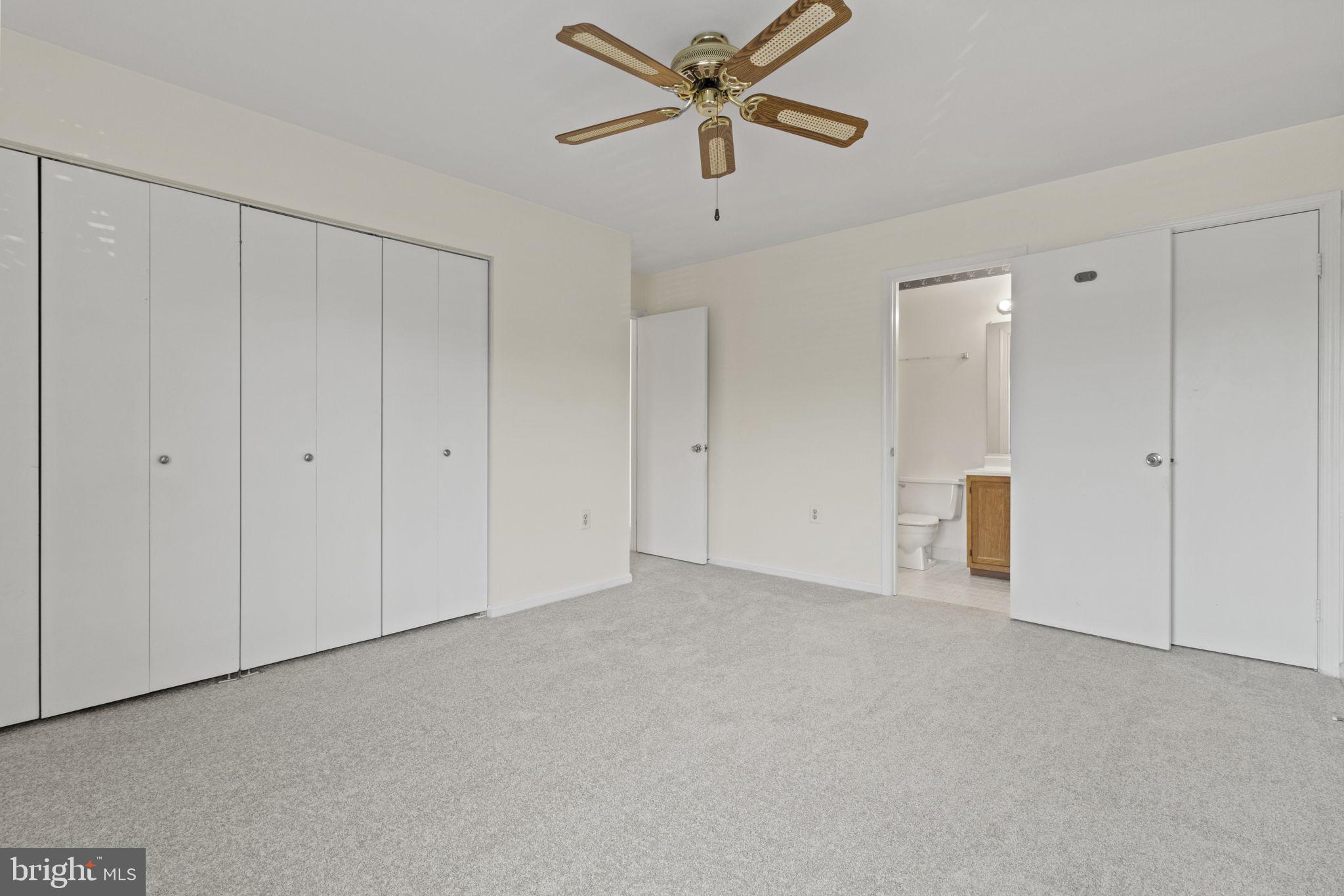 CASTLE HARBOUR CONDO - Residential