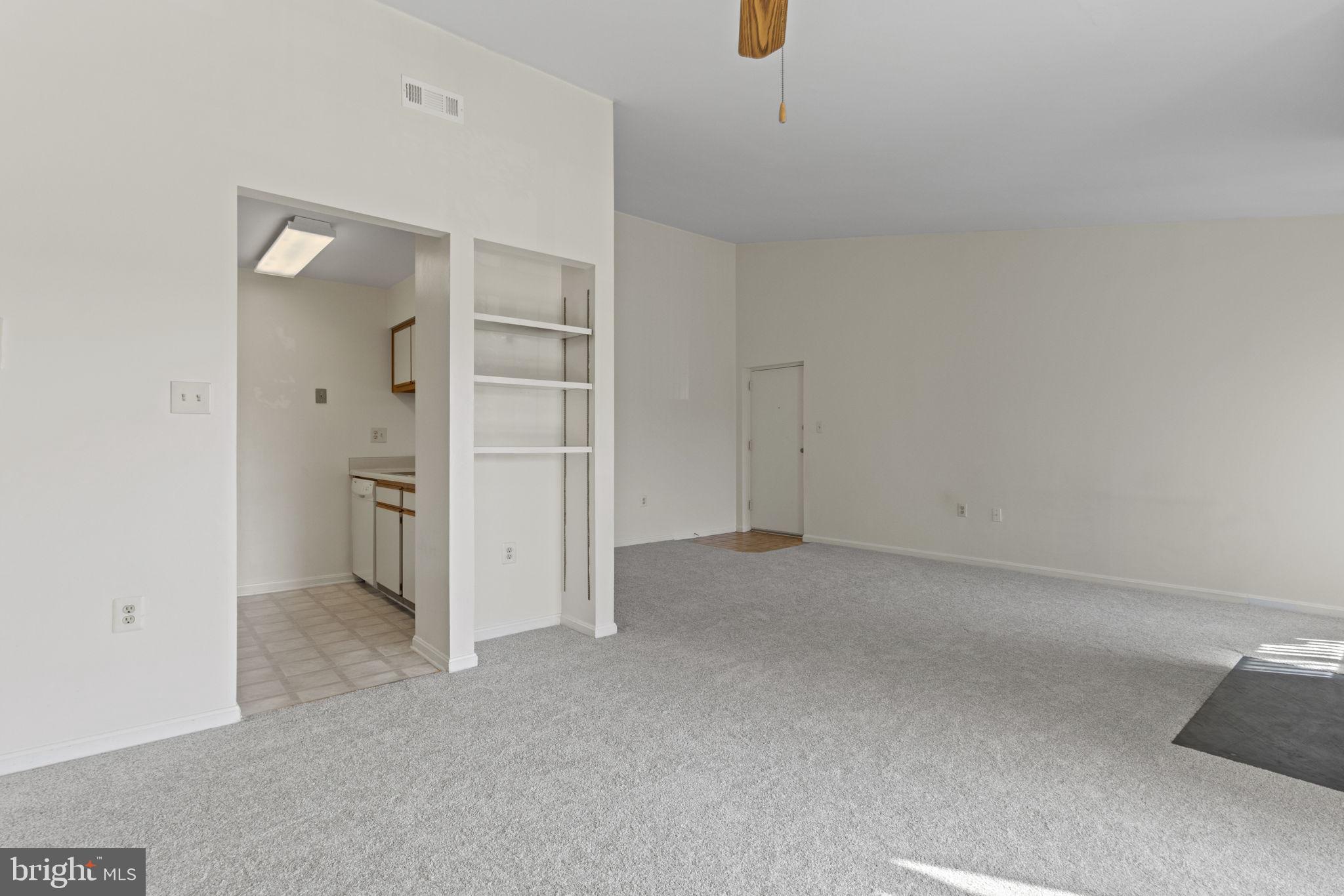 CASTLE HARBOUR CONDO - Residential