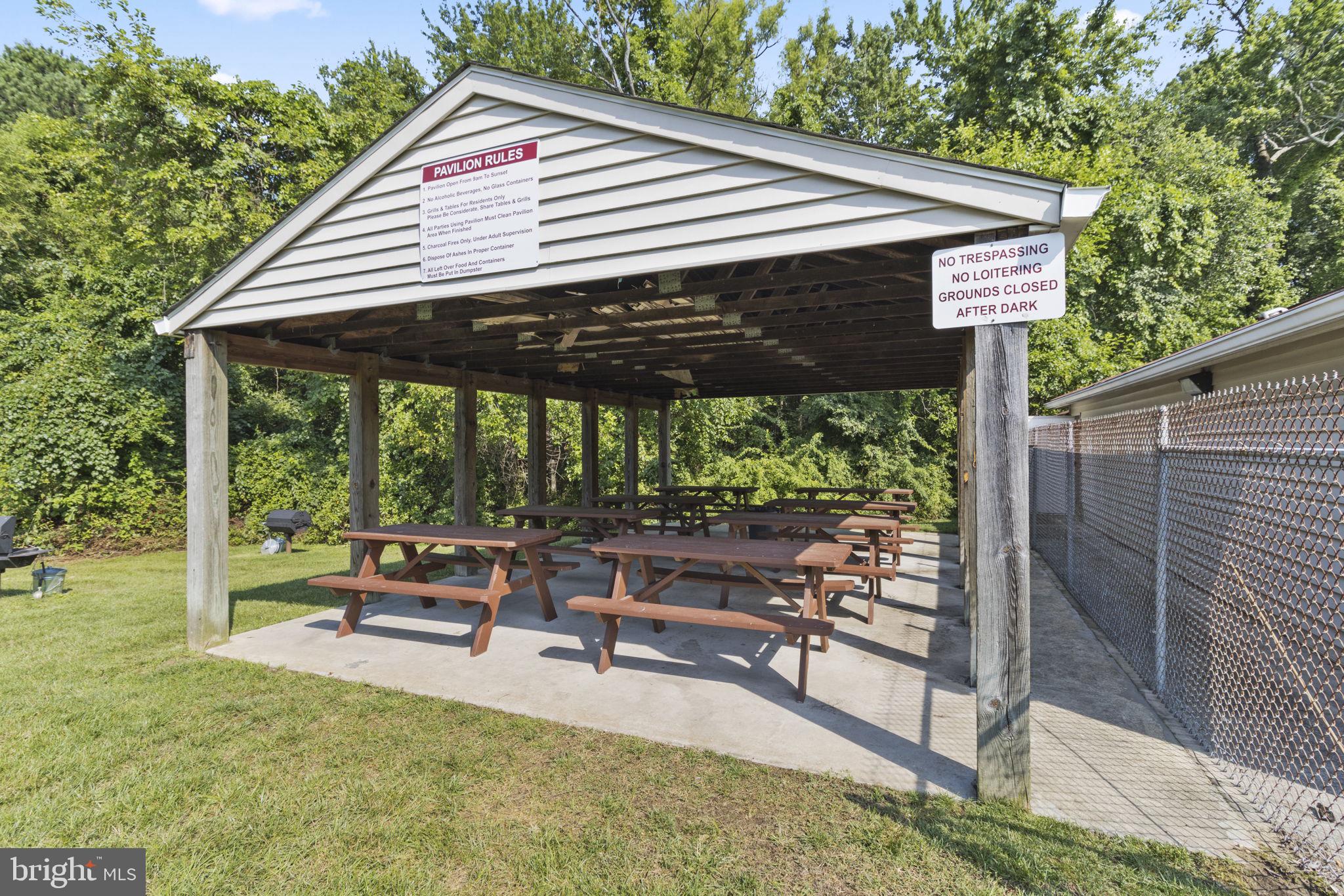 CASTLE HARBOUR CONDO - Residential