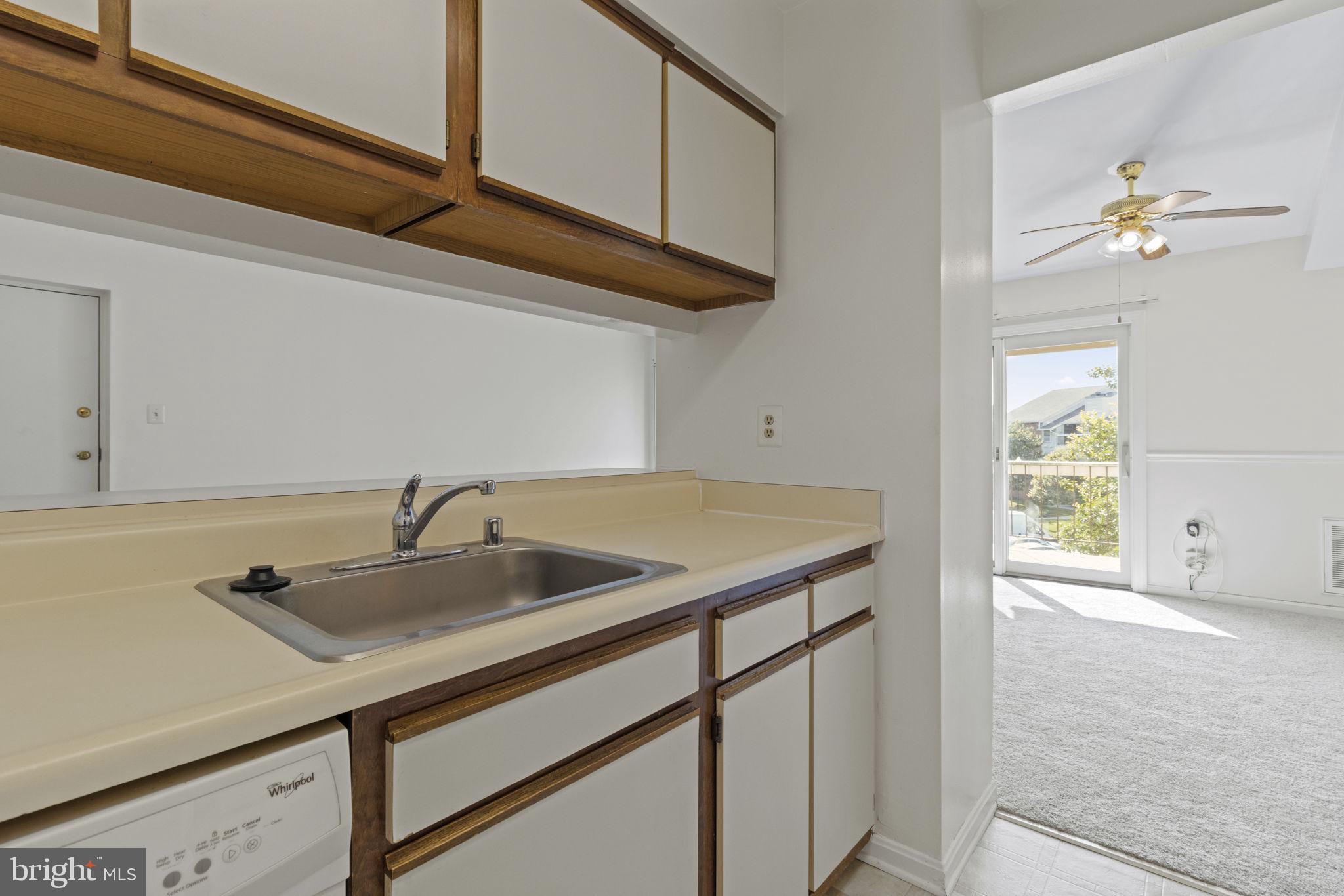 CASTLE HARBOUR CONDO - Residential