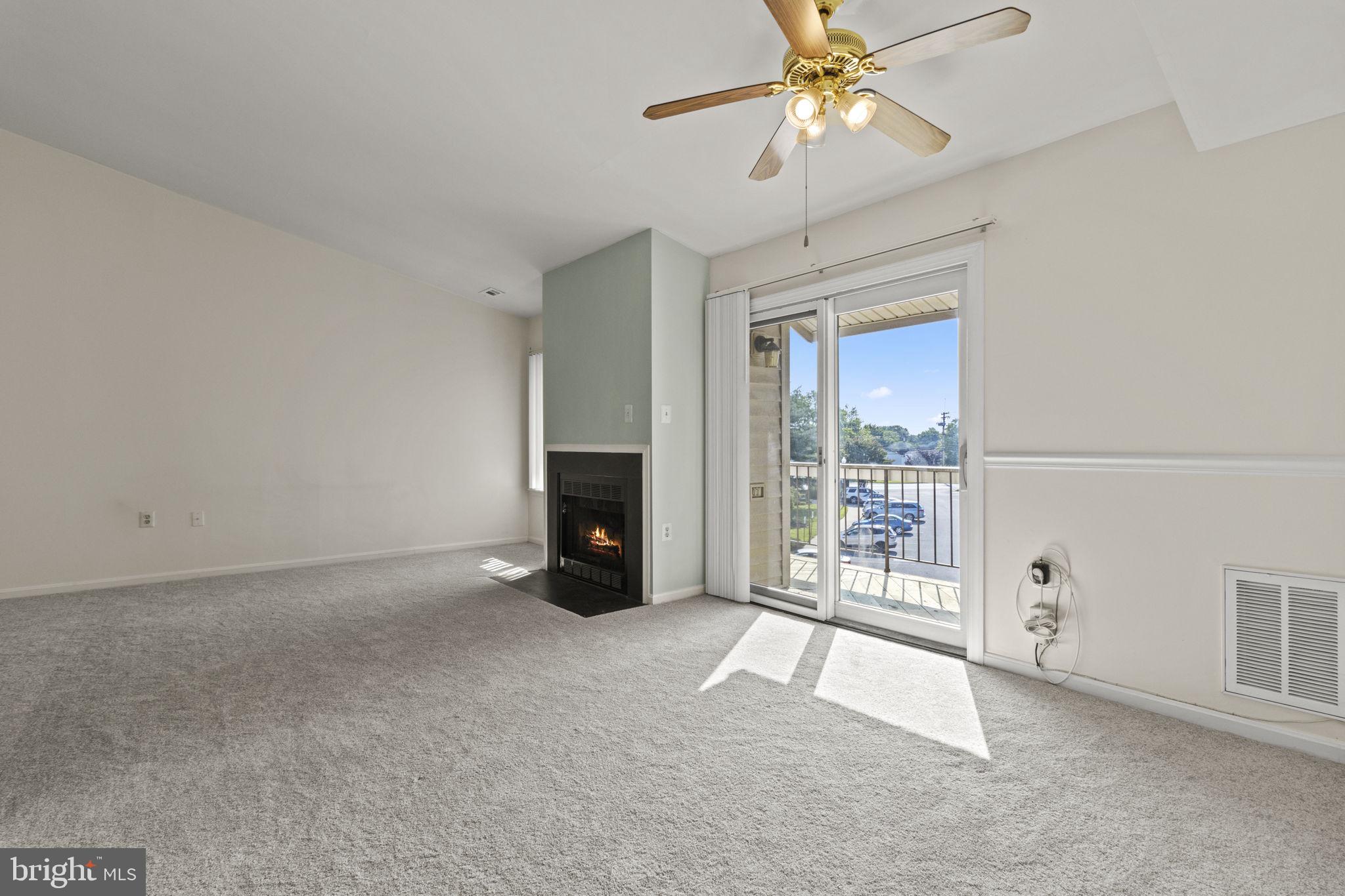 CASTLE HARBOUR CONDO - Residential