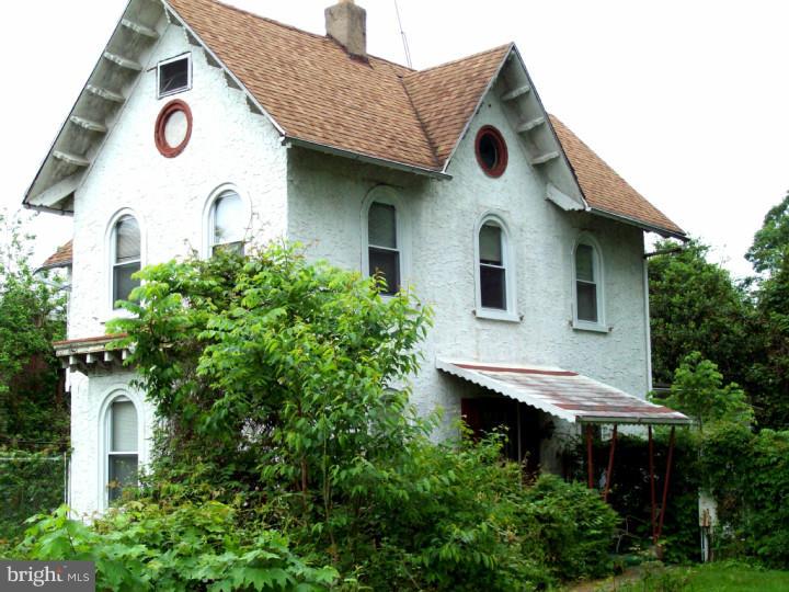 GERMANTOWN (EAST) - Residential