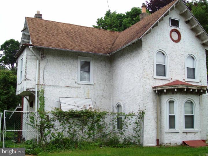 GERMANTOWN (EAST) - Residential