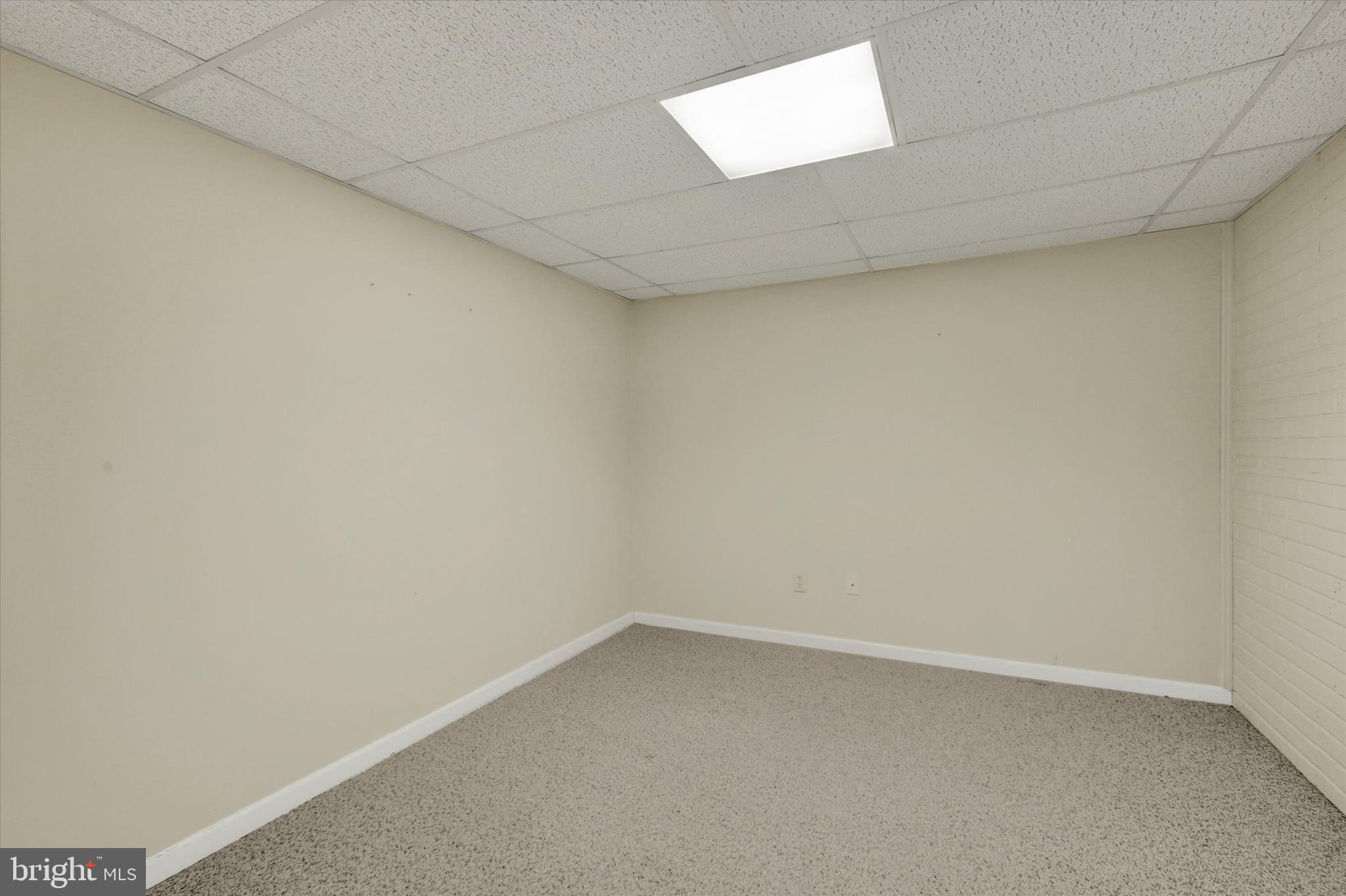 PENN NATIONAL GOLF COURSE COMMUNITY - Residential