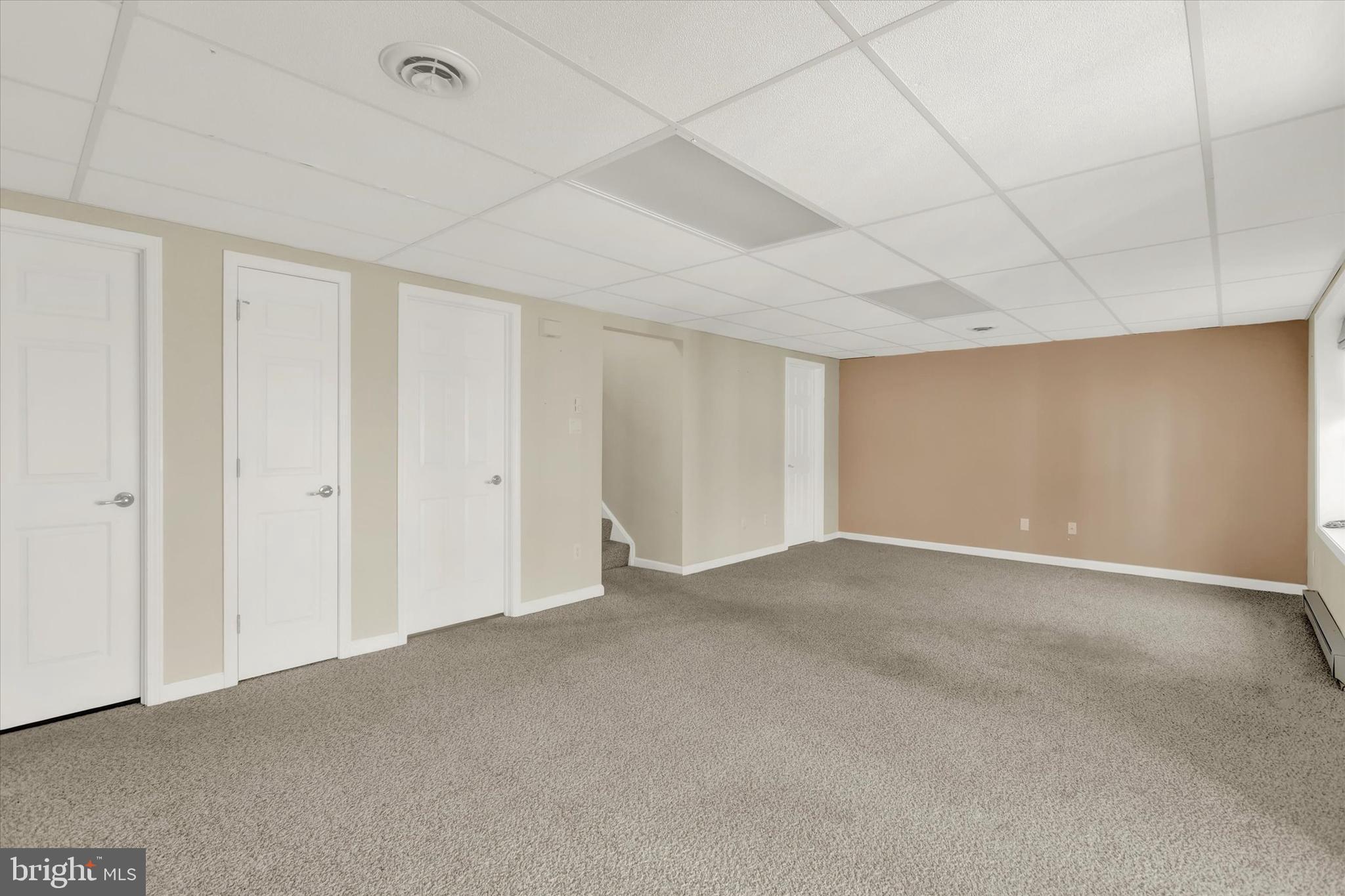 PENN NATIONAL GOLF COURSE COMMUNITY - Residential