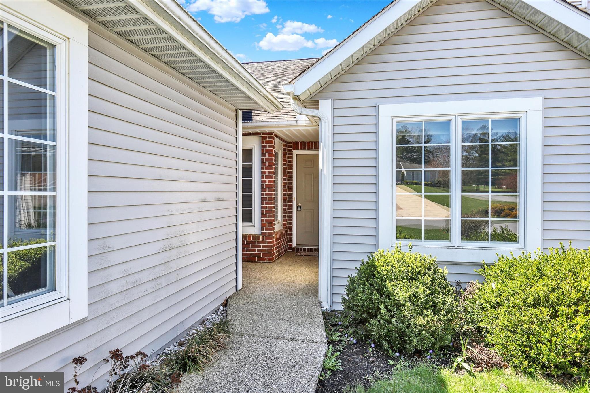 PENN NATIONAL GOLF COURSE COMMUNITY - Residential