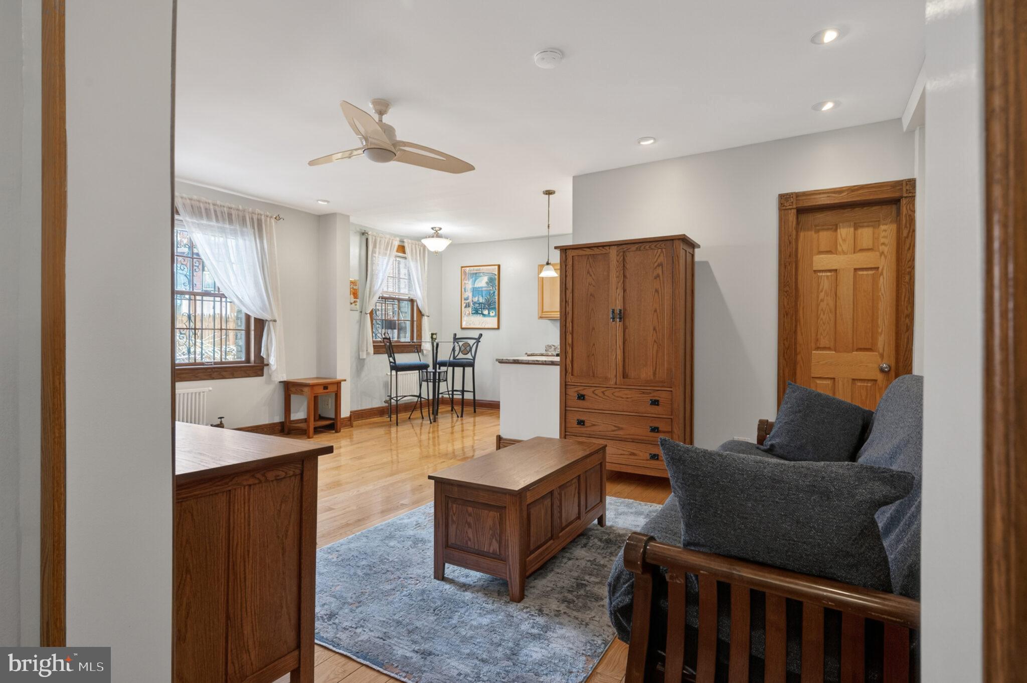 1860 CLYDESDALE PLACE NW 105