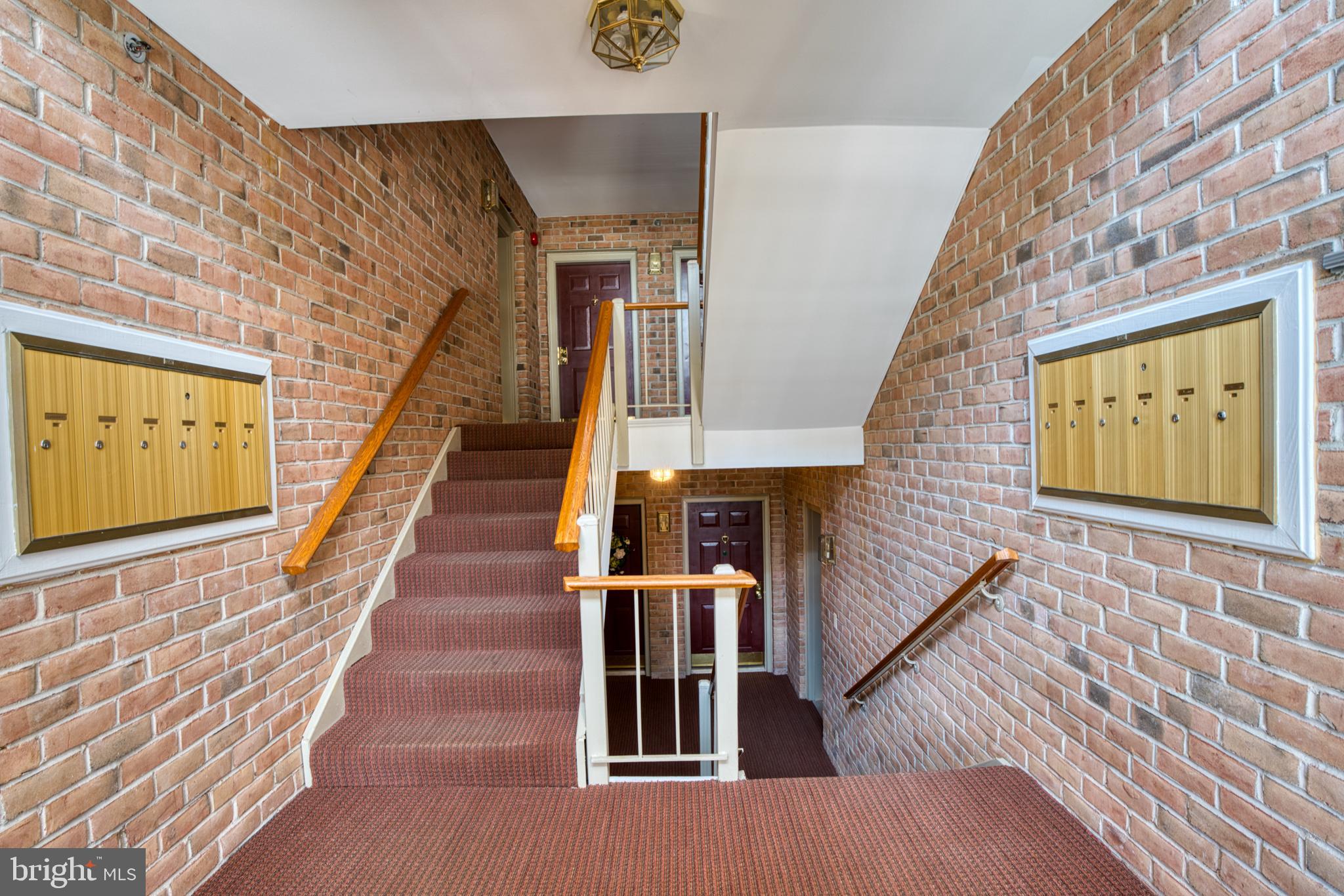 QUAIL CREEK - Residential