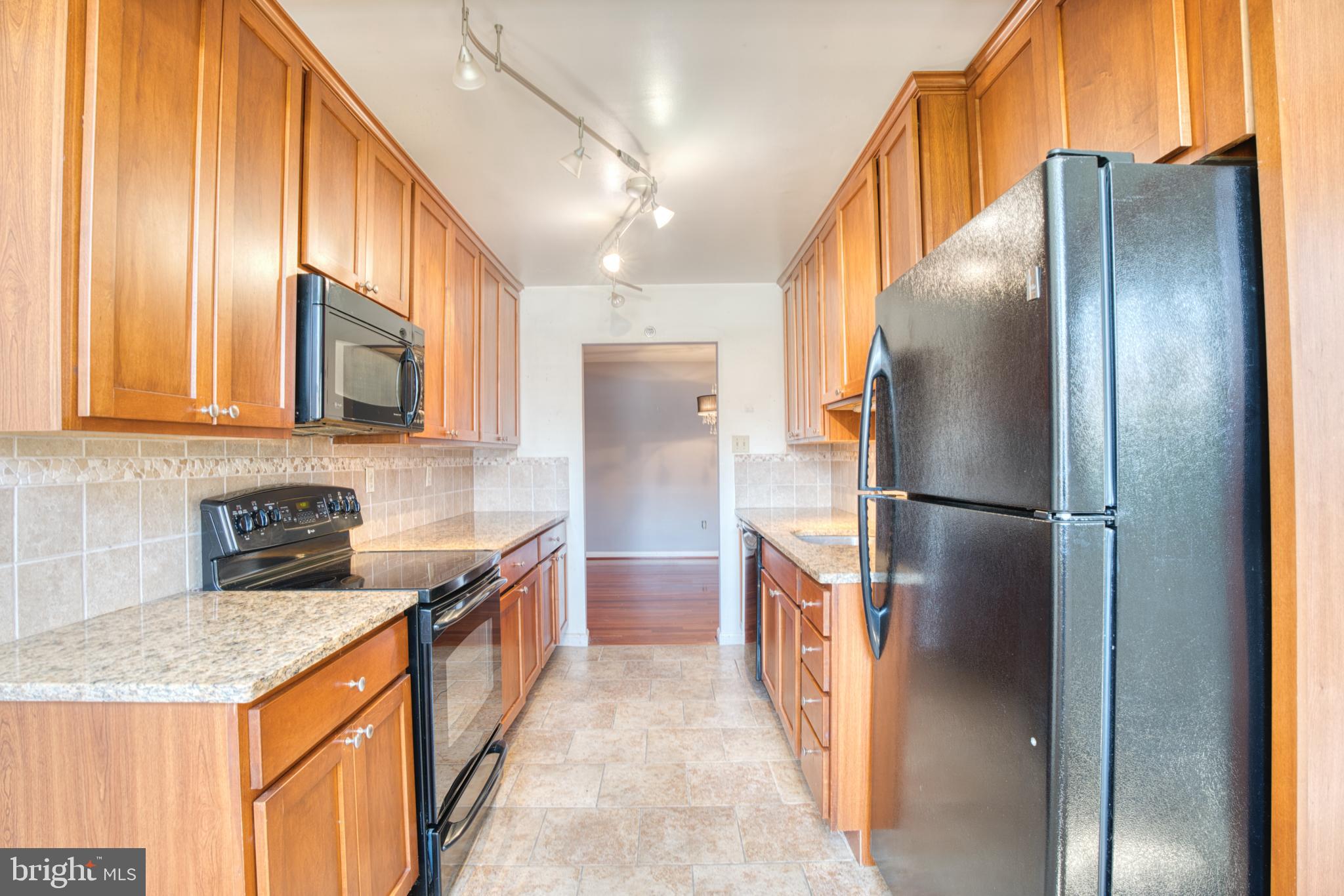 QUAIL CREEK - Residential