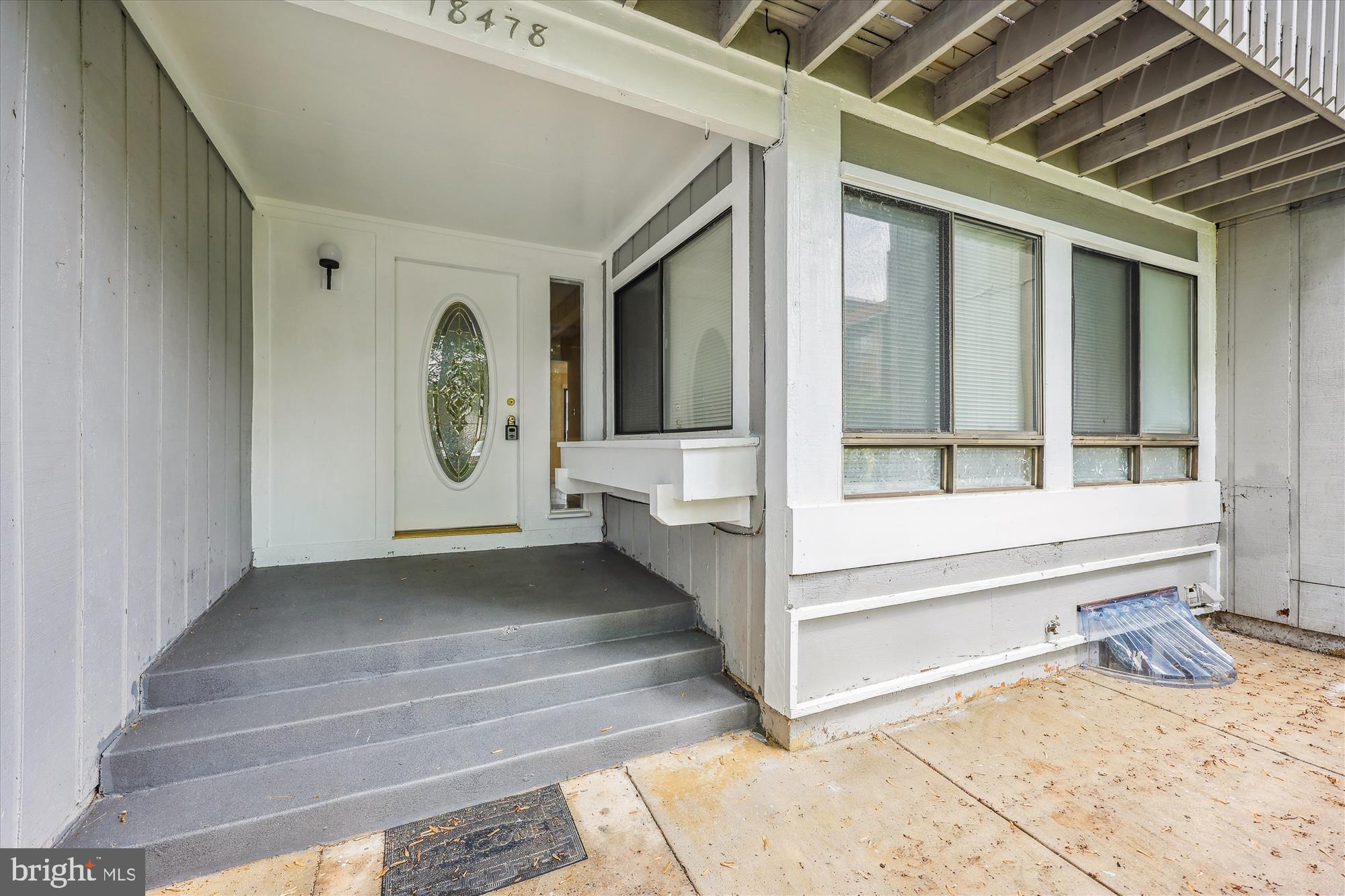 18478 STONE HOLLOW