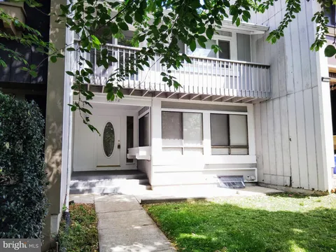 18478 Stone Hollow Dr, Germantown, MD MLS: MDMC2178140