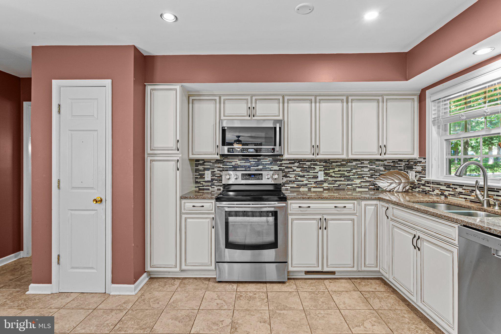 ROSEVILLE PLANTATION - Residential