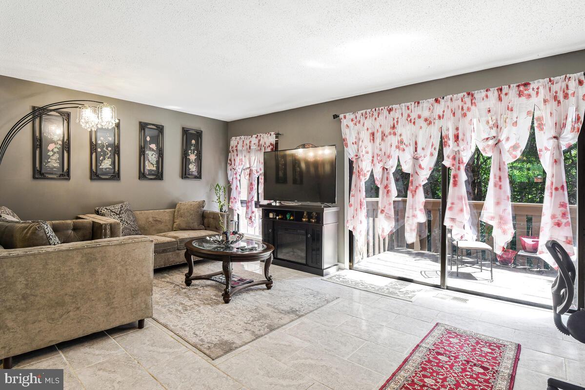 RIPPON LANDING - Residential