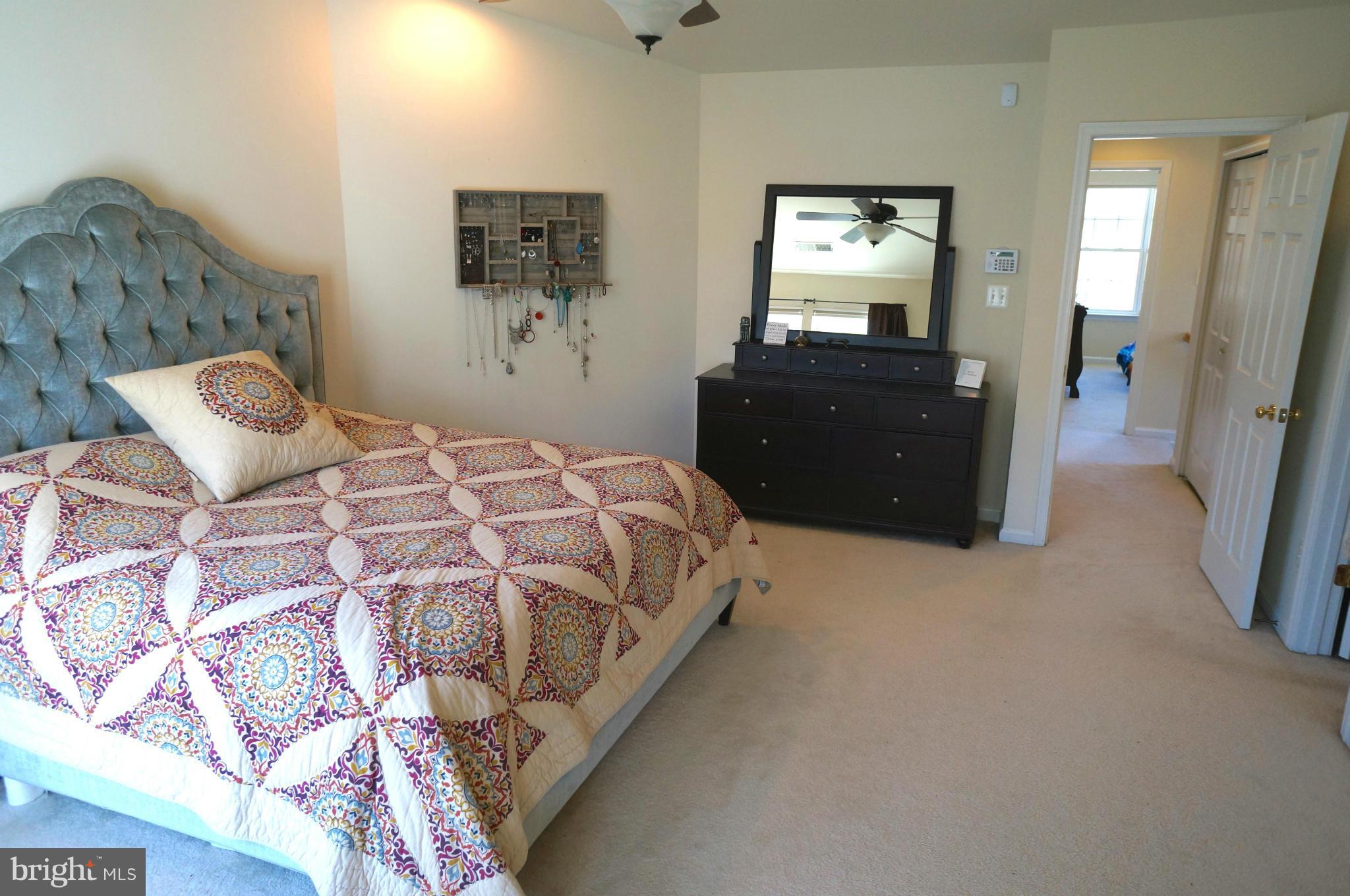 INDEPENDENCE - Residential