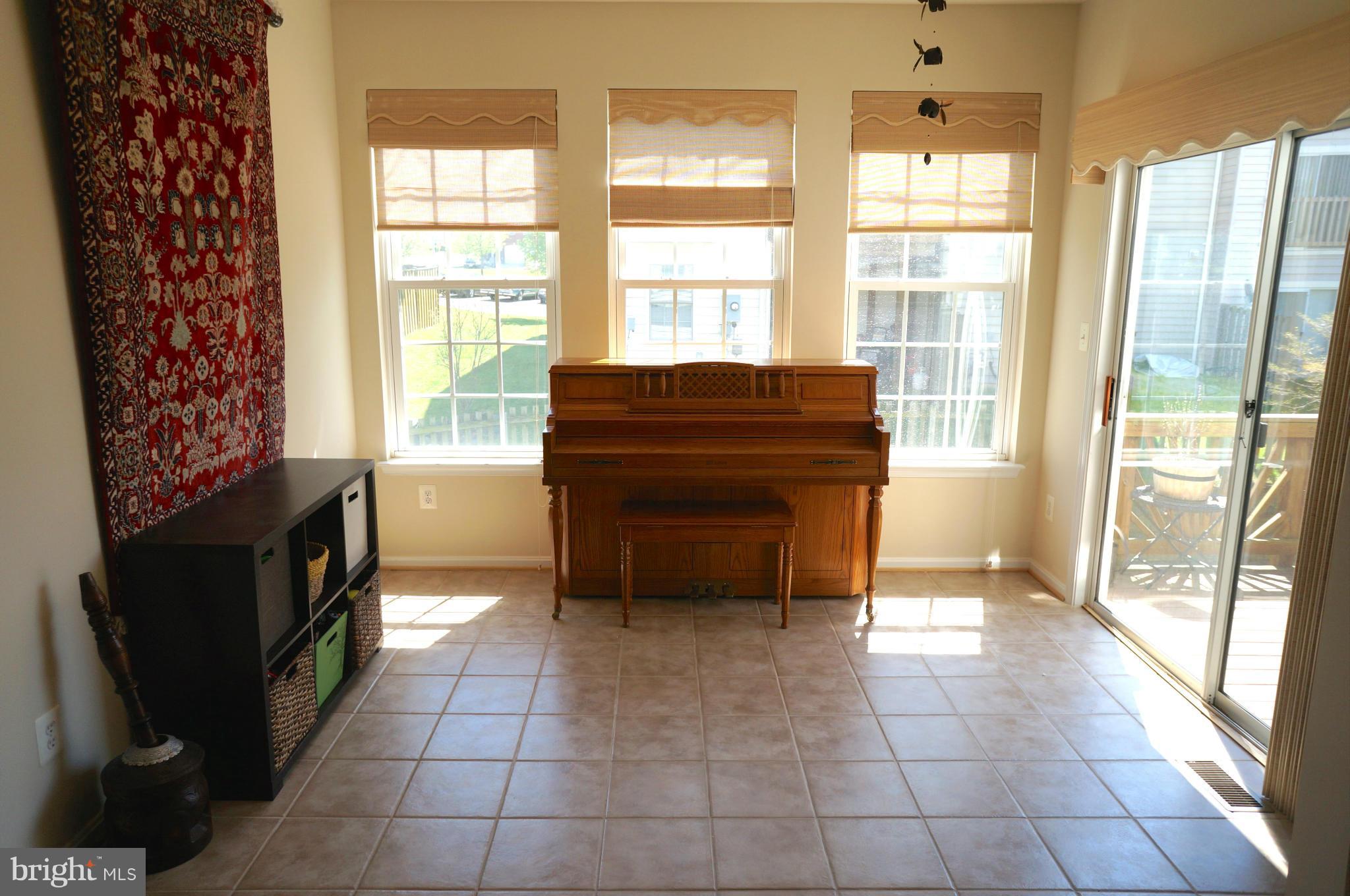 INDEPENDENCE - Residential