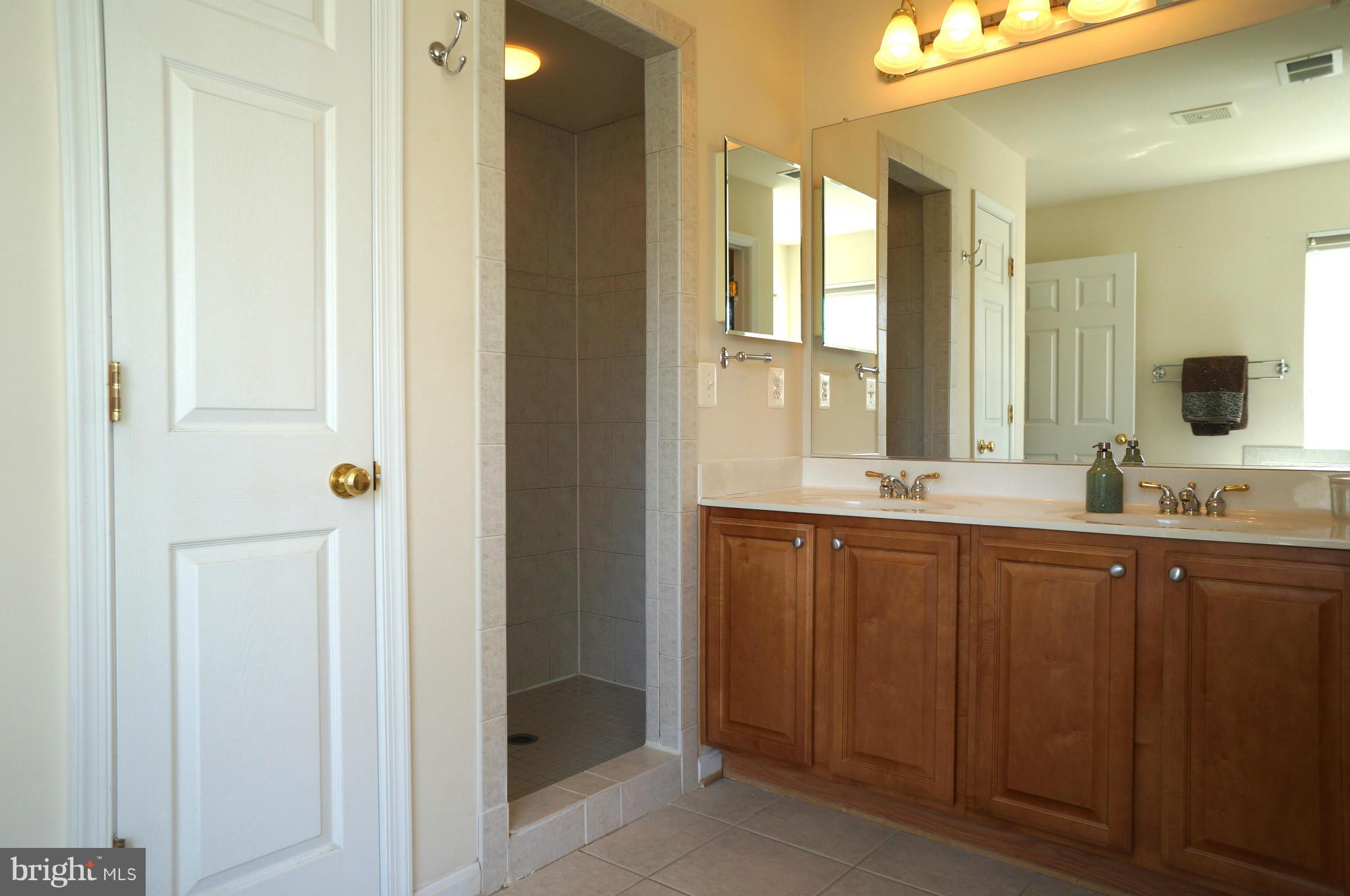 INDEPENDENCE - Residential