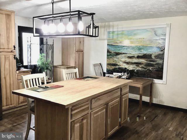 MEADOWCREST - Residential