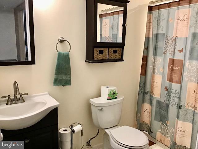 MEADOWCREST - Residential