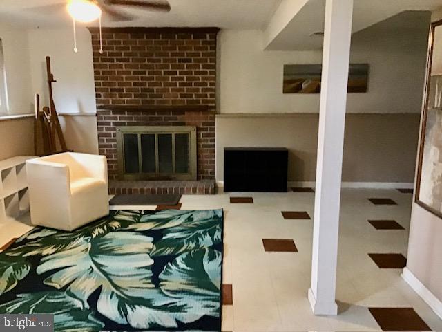 MEADOWCREST - Residential