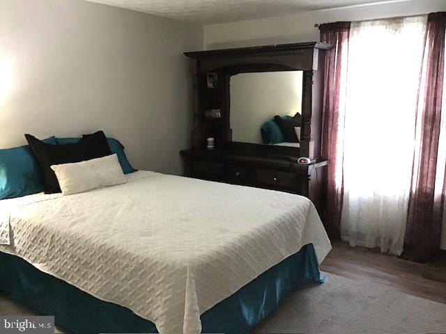 MEADOWCREST - Residential