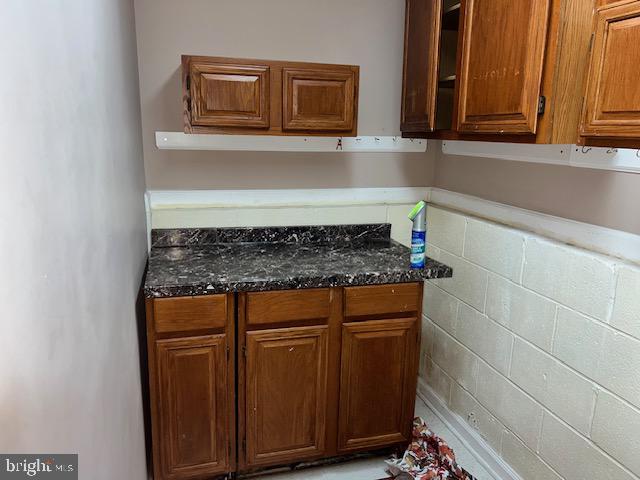 MEADOWCREST - Residential