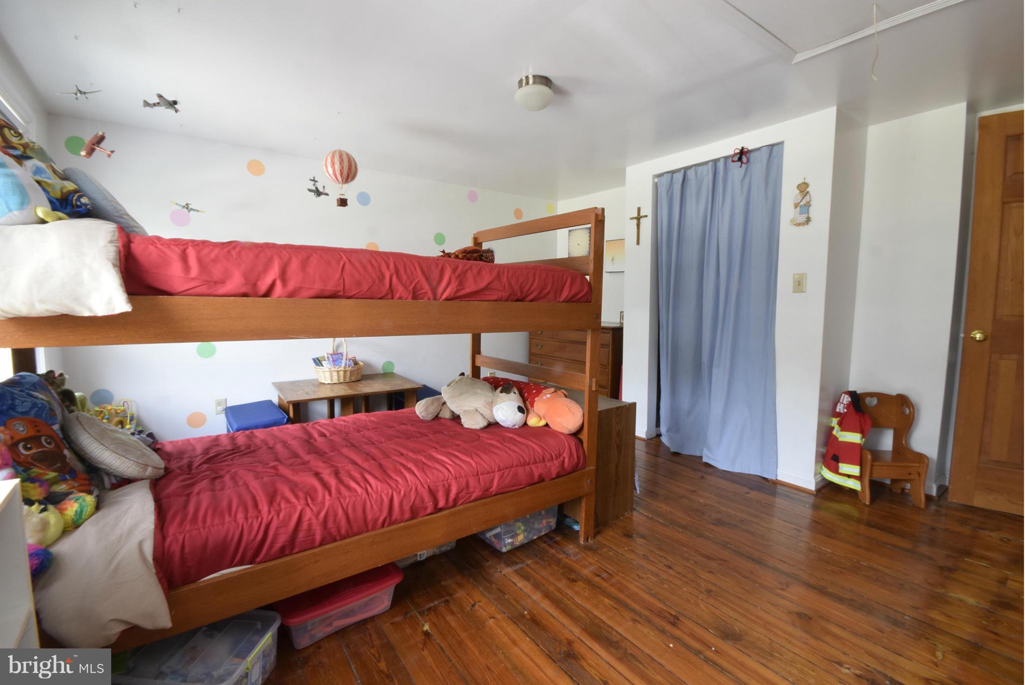 FALMOUTH - Residential