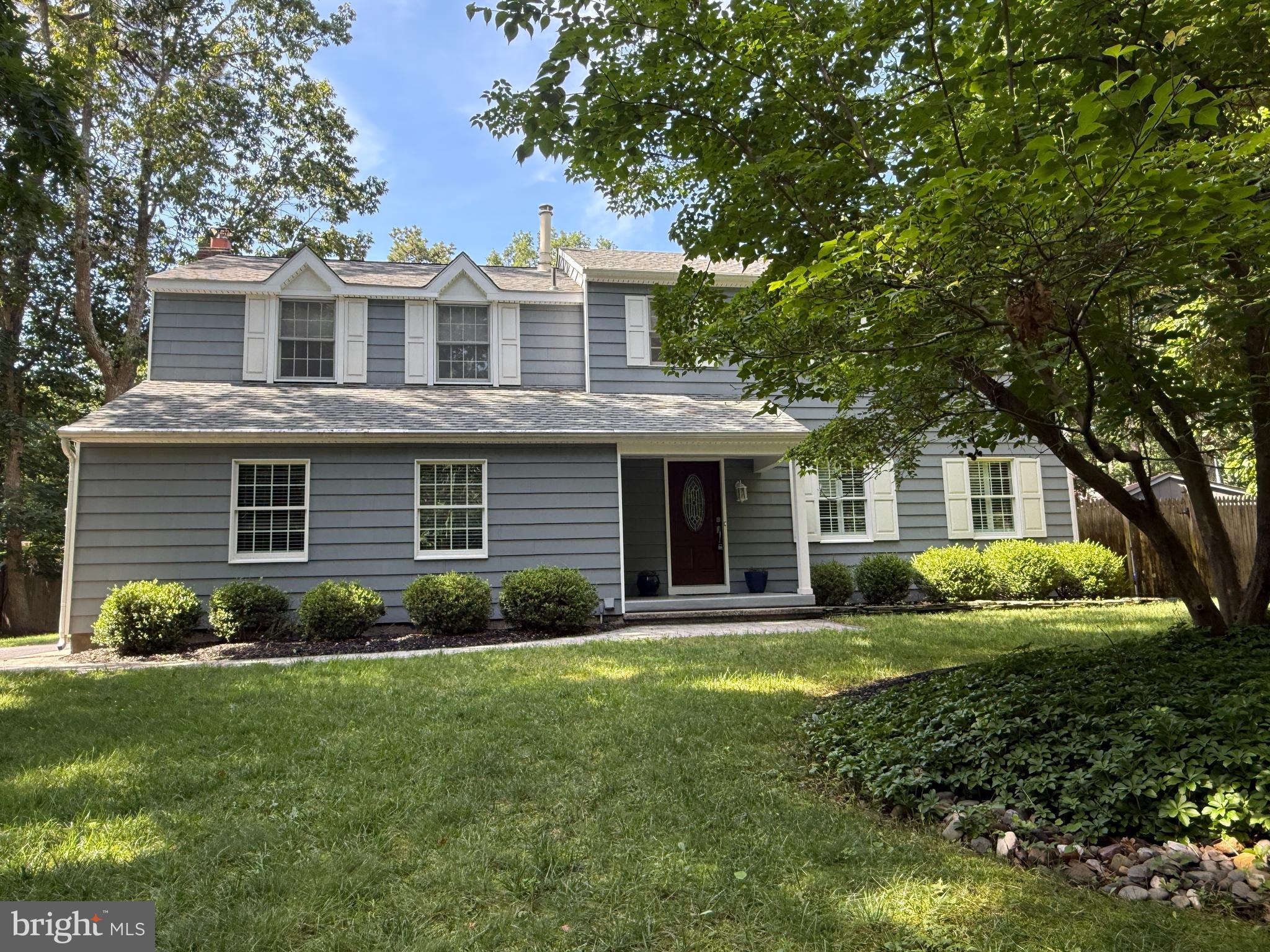 12 FOXWOOD LANE