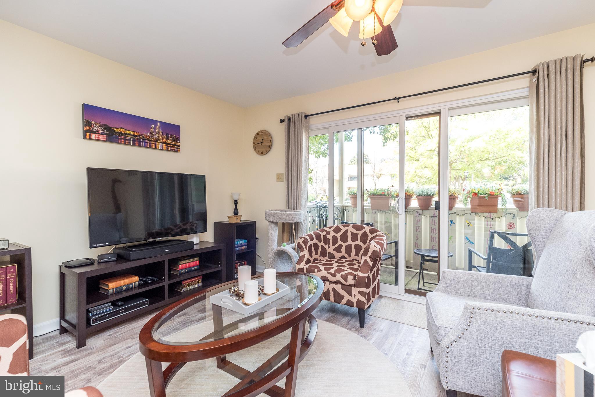 2109 JEFFERSON COURT