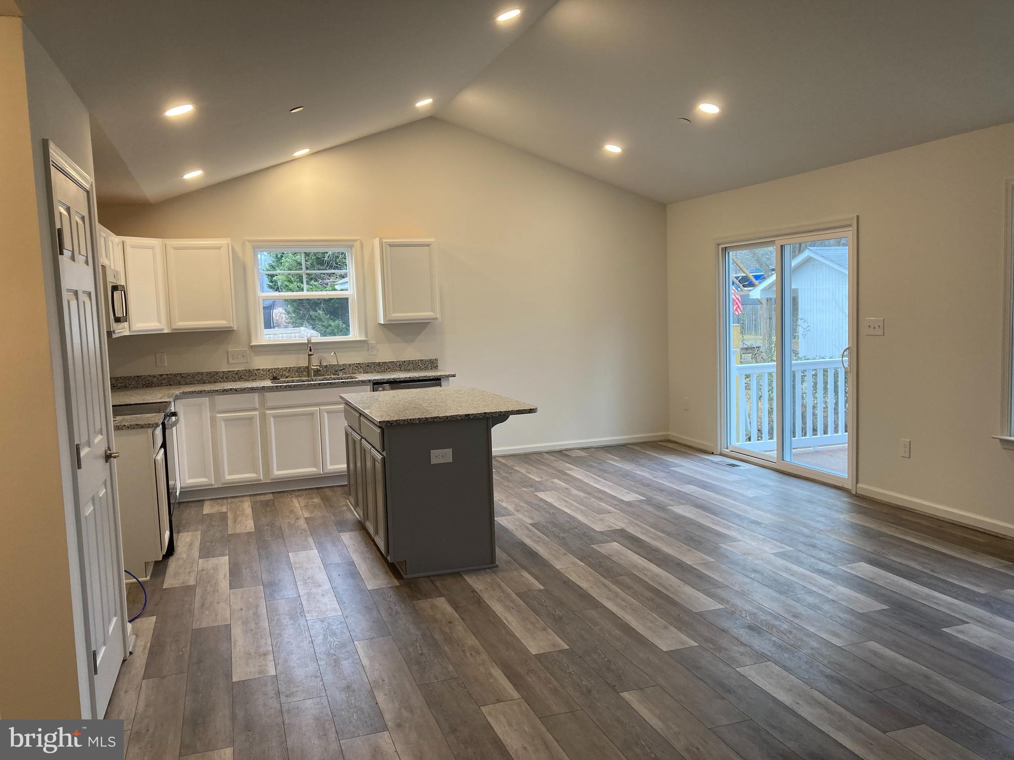 ASHBY COMMONS - Residential