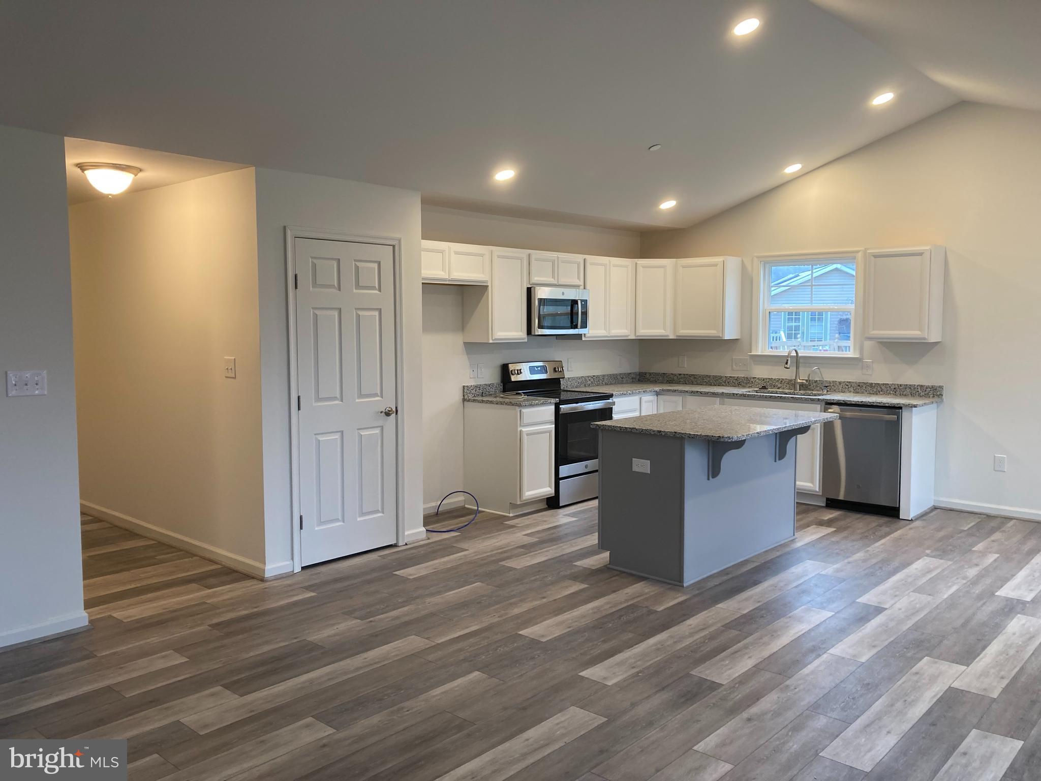 ASHBY COMMONS - Residential