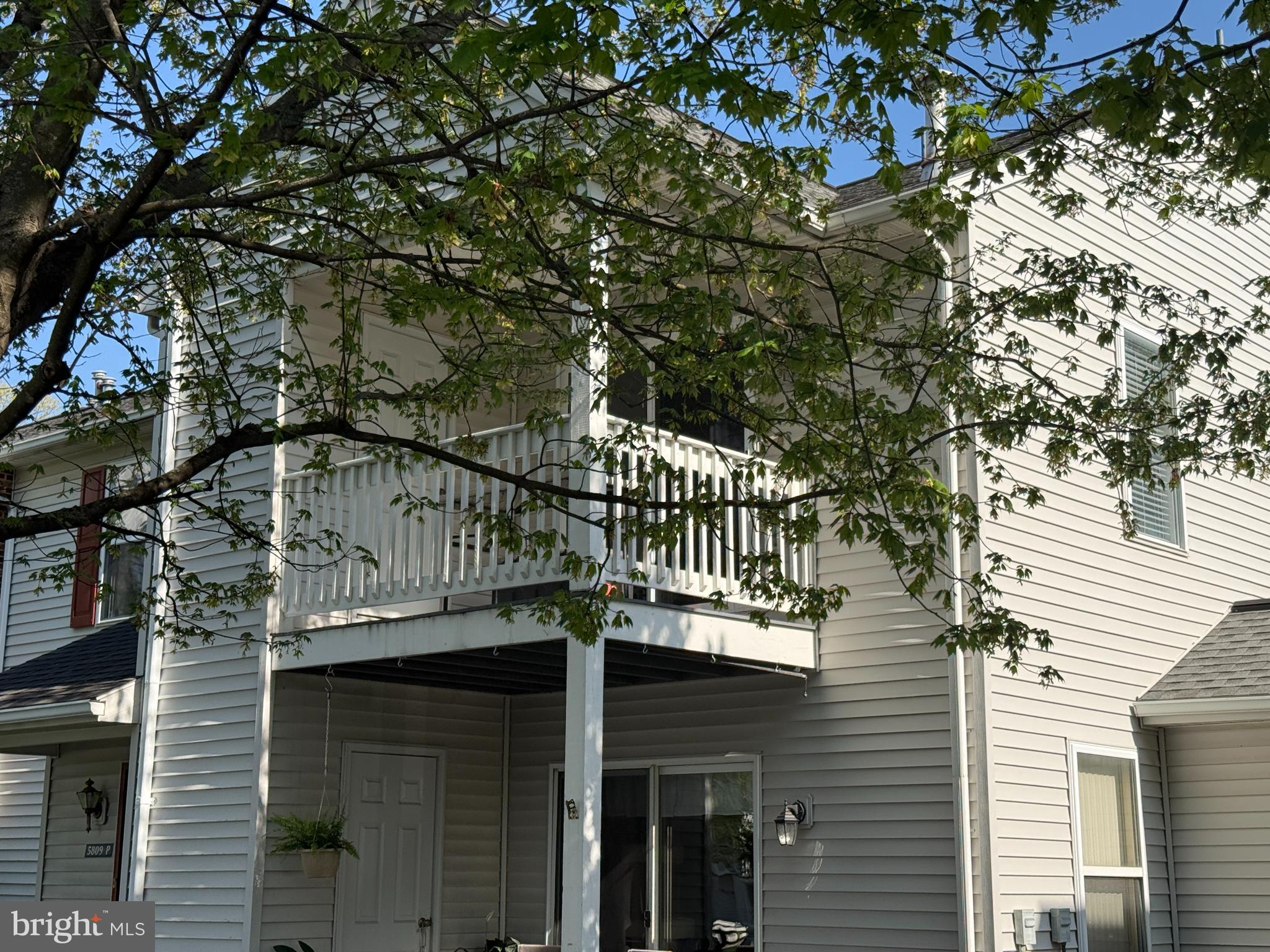 5809 HIDDEN LAKE DRIVE P