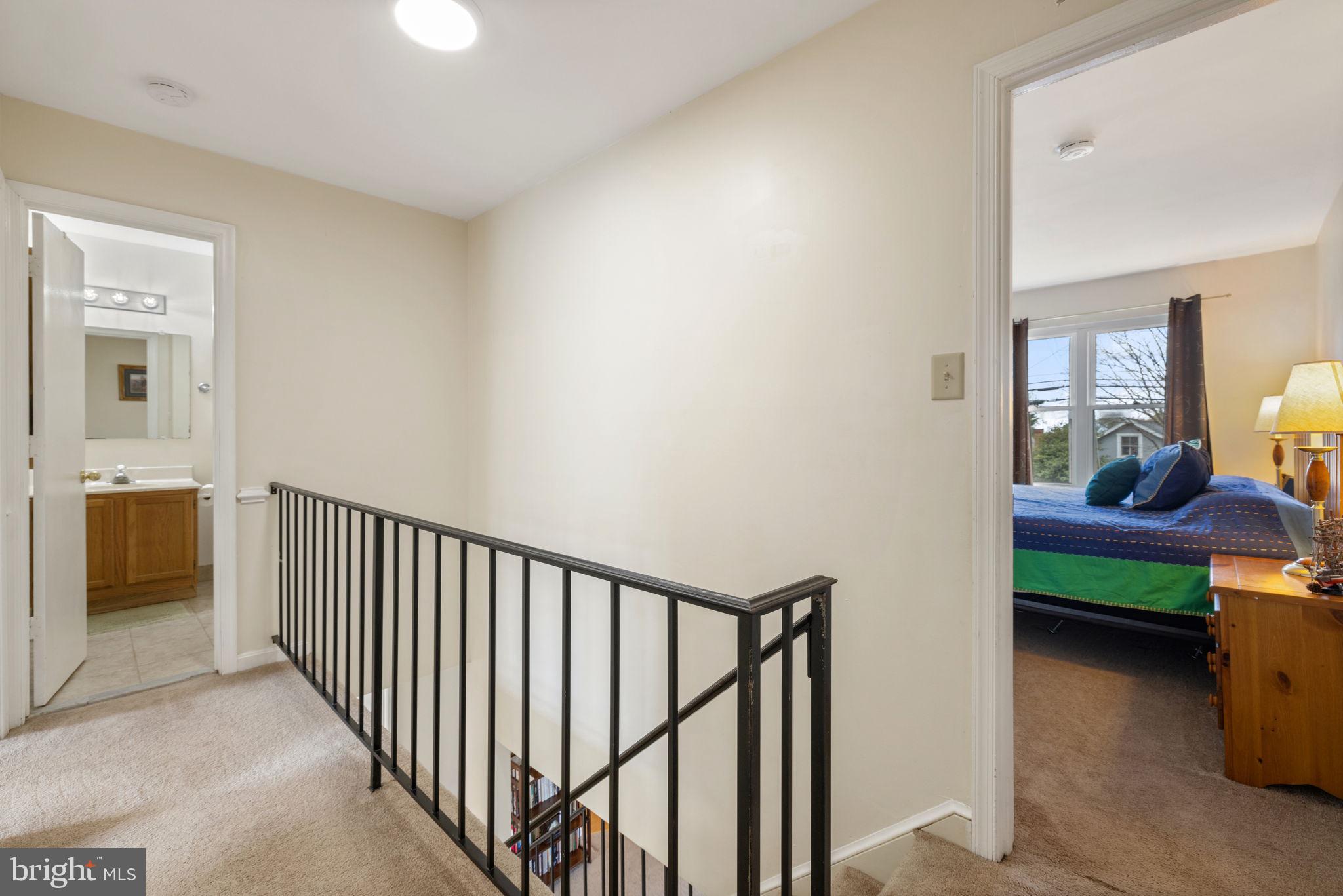 HILLSIDE TOWNES - Residential