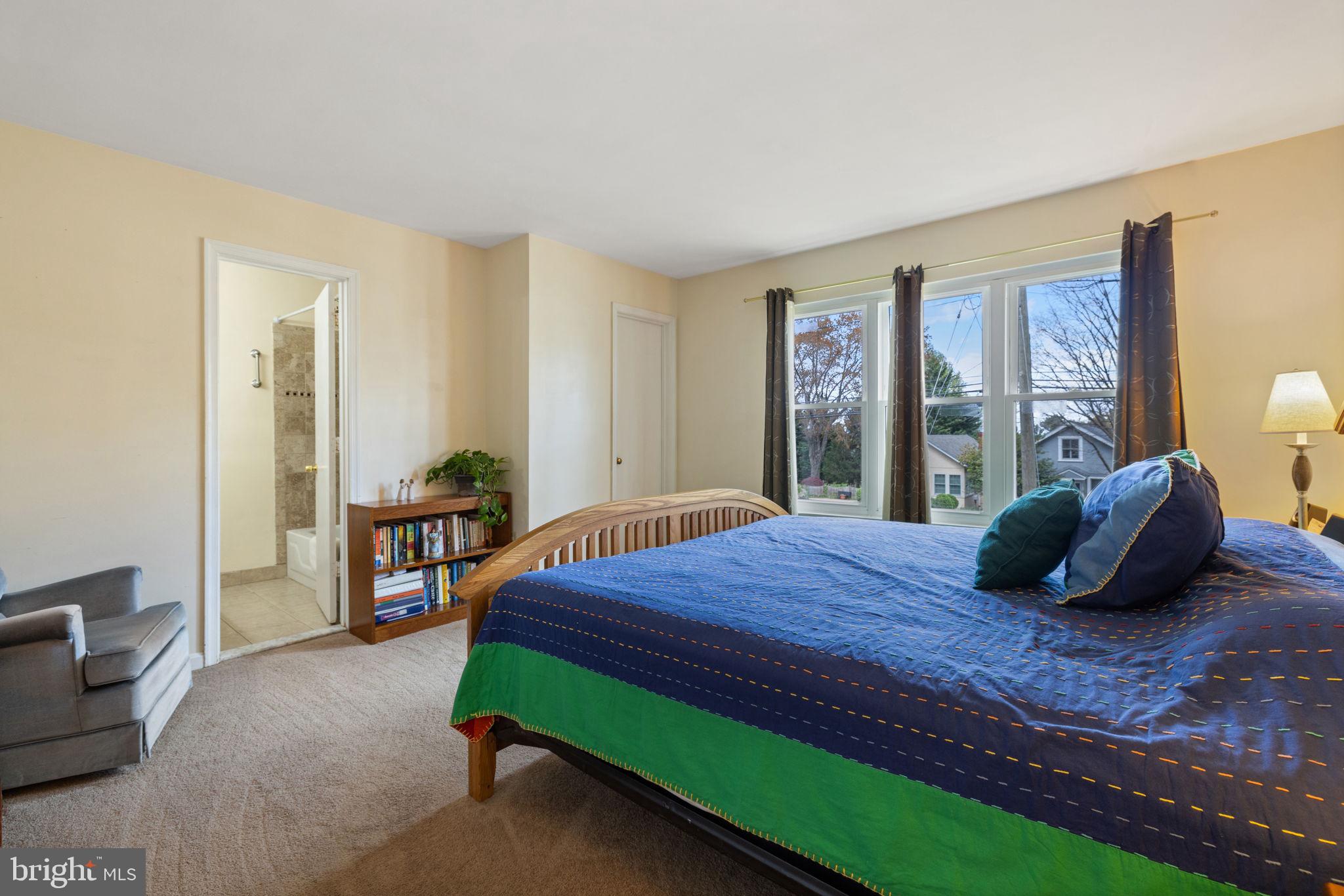 HILLSIDE TOWNES - Residential